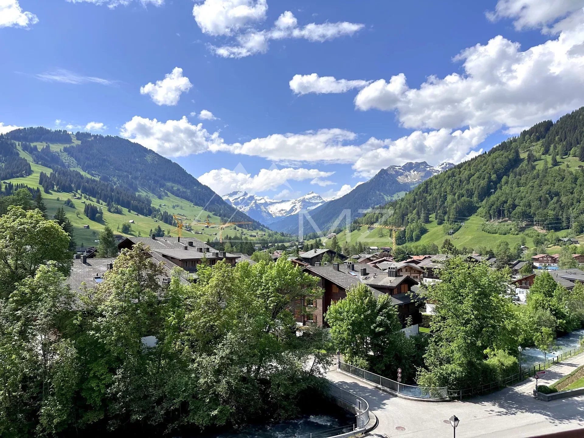 Osakehuoneisto sisään Gstaad, Bern 12238285