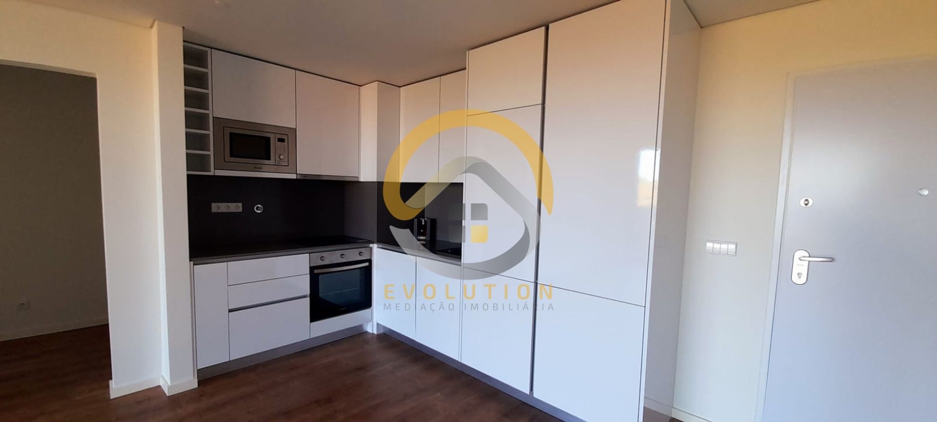 Condominium in Oliveira do Douro, Porto 12238665