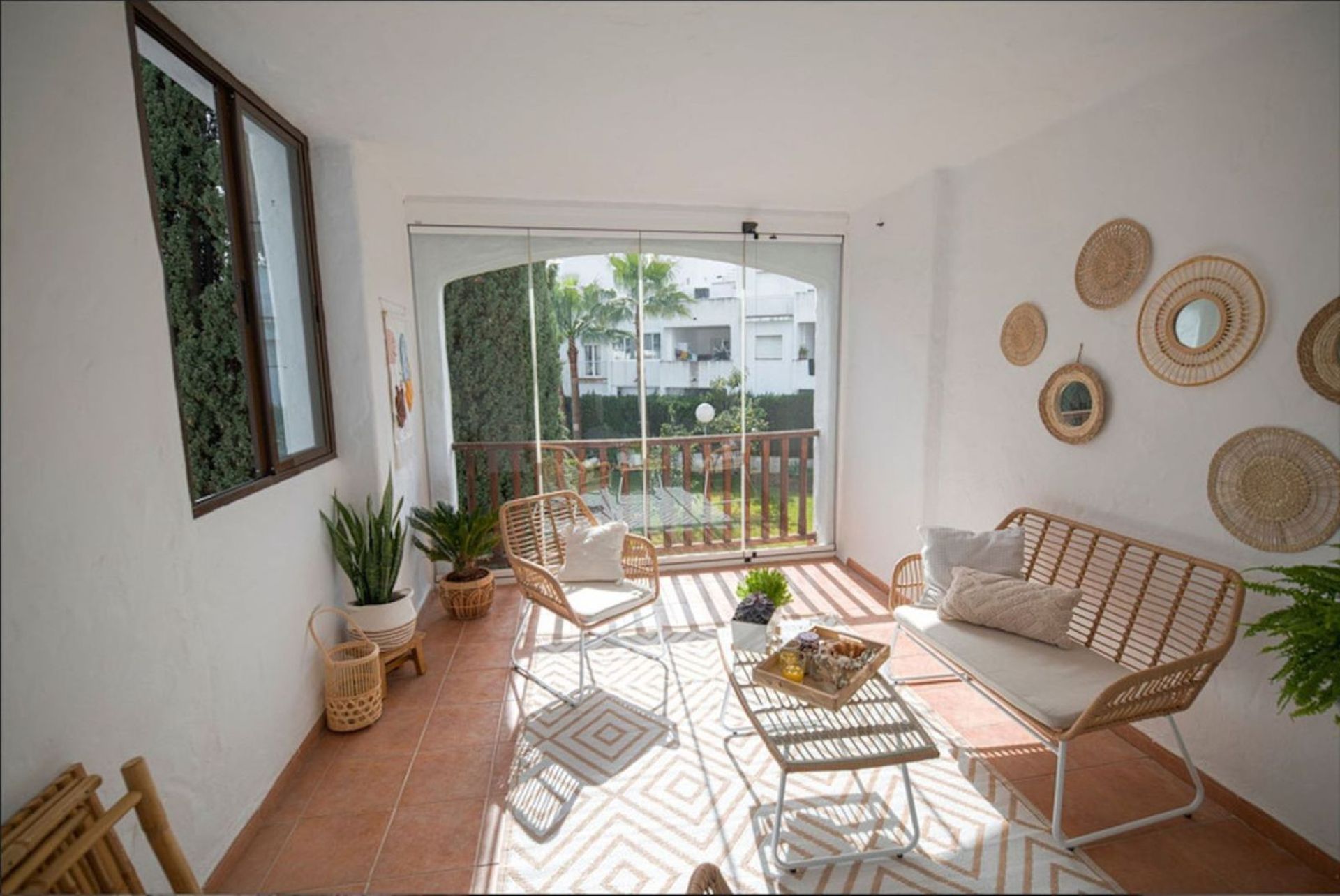 Condominio en Estepona, Andalucía 12240066