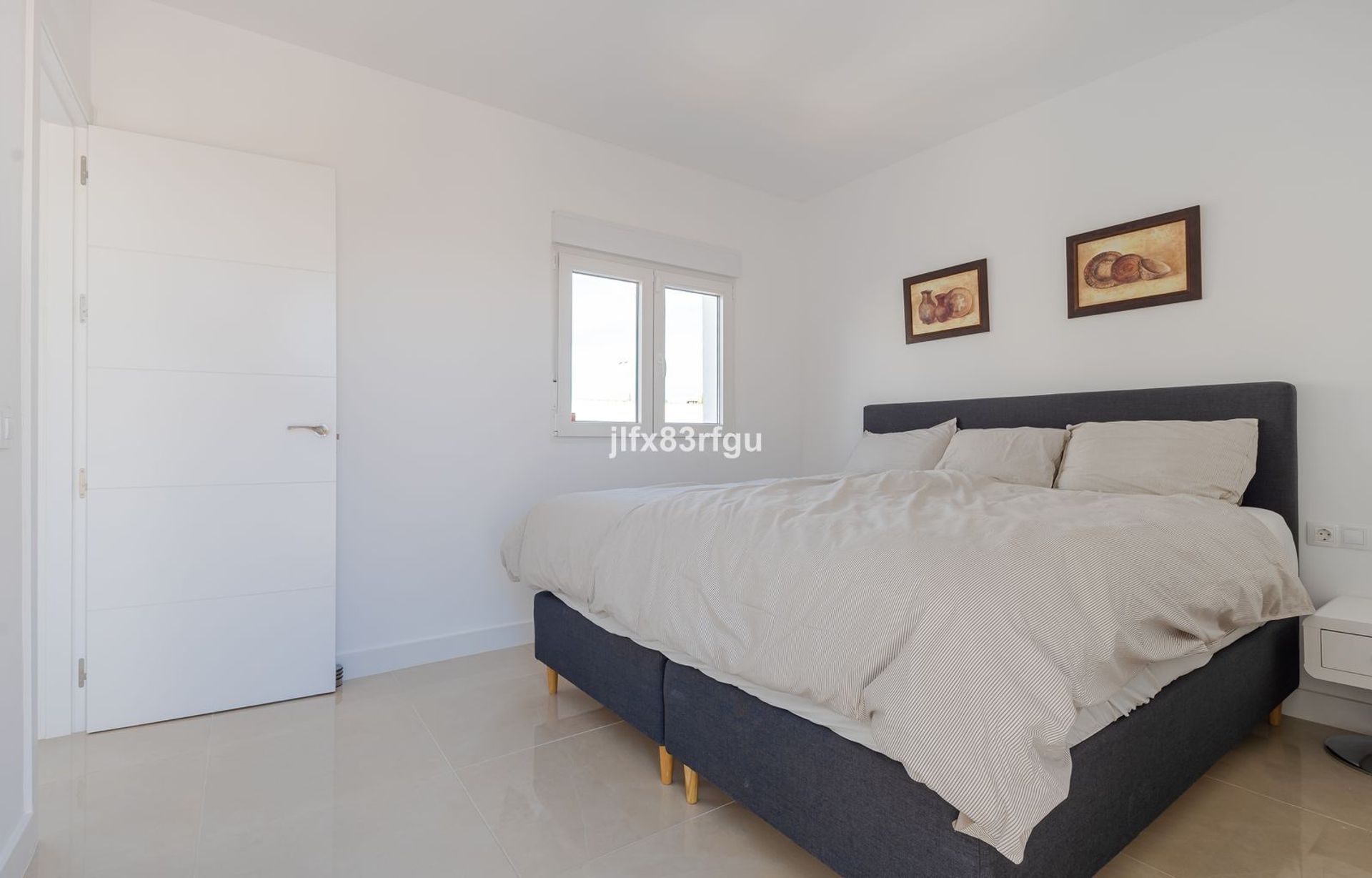 rumah dalam Estepona, Andalucía 12240120