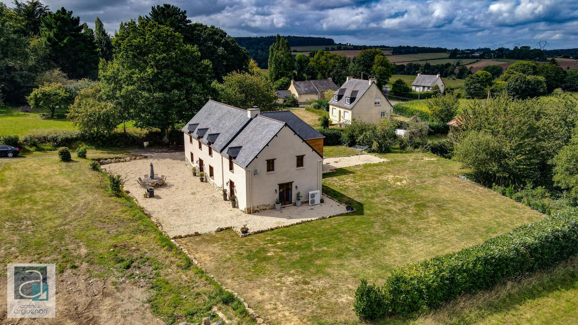 بيت في Rouillac, Bretagne 12240123