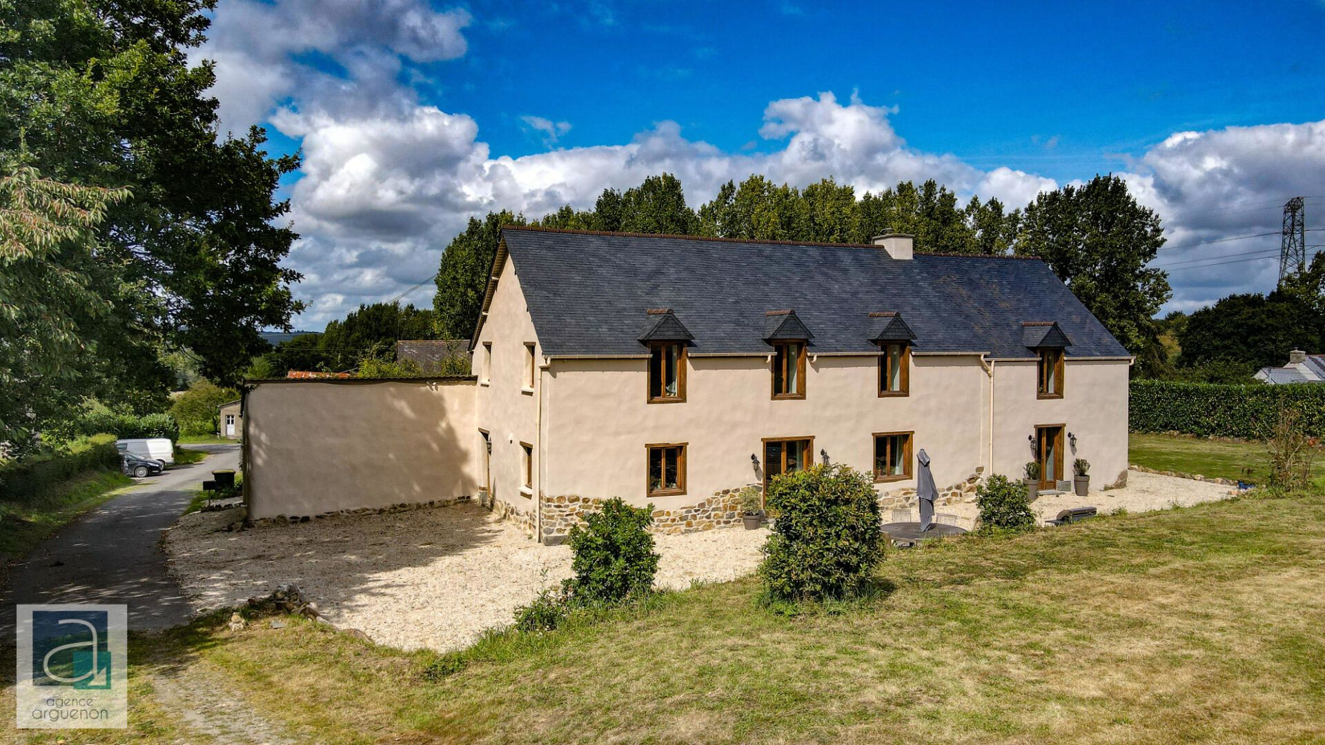 بيت في Rouillac, Bretagne 12240123