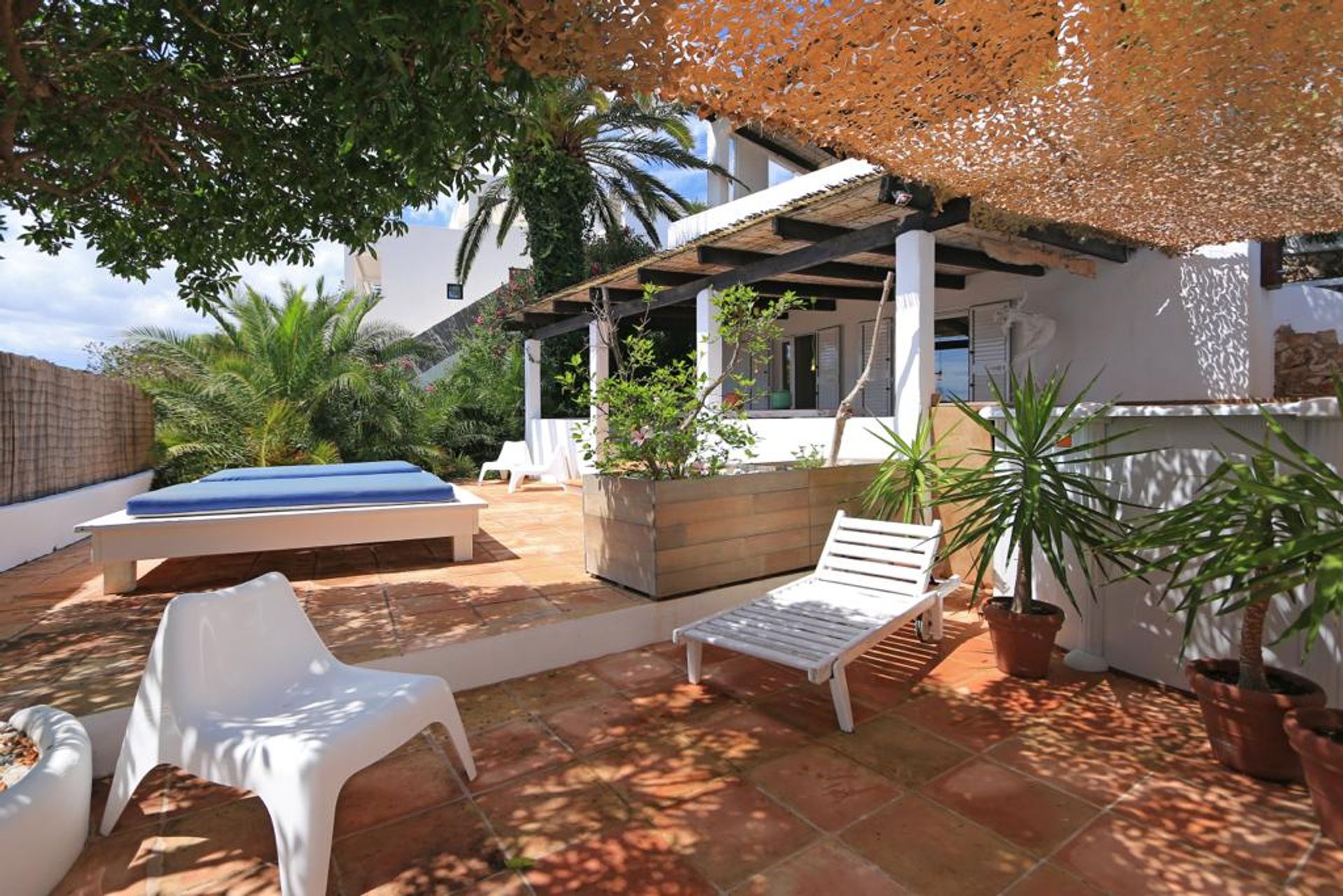 Condominium in Ibiza, De Balearen 12241065