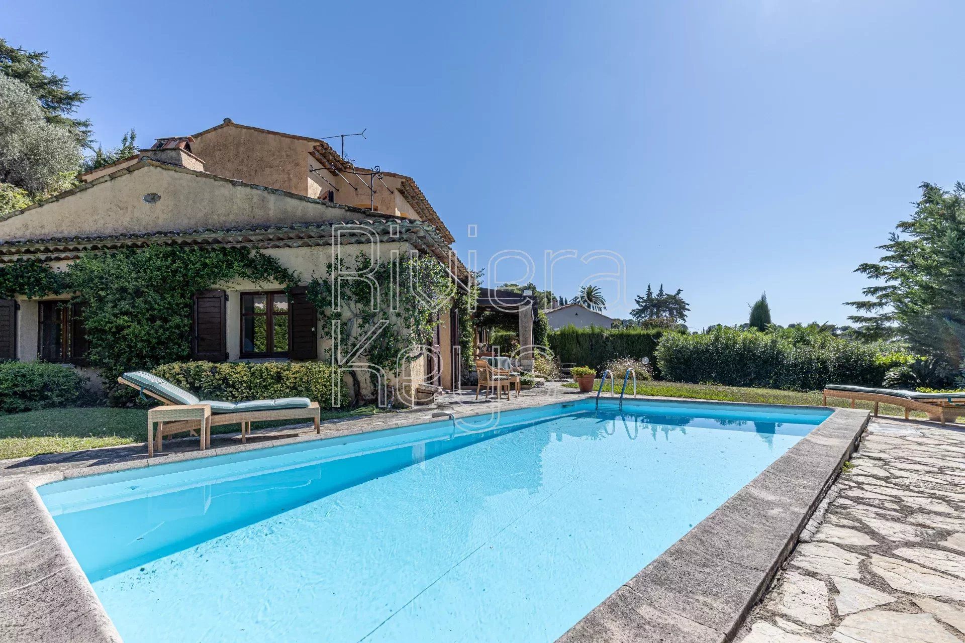 Hus i Mougins, Alpes-Maritimes 12241297