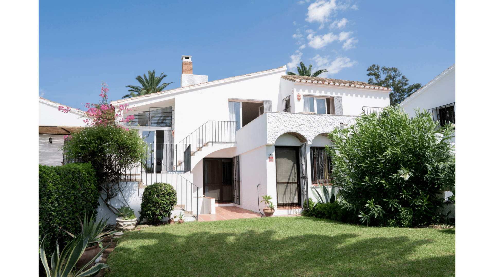 Будинок в Estepona, 22 Urbanización Villas Andaluzas 12241398