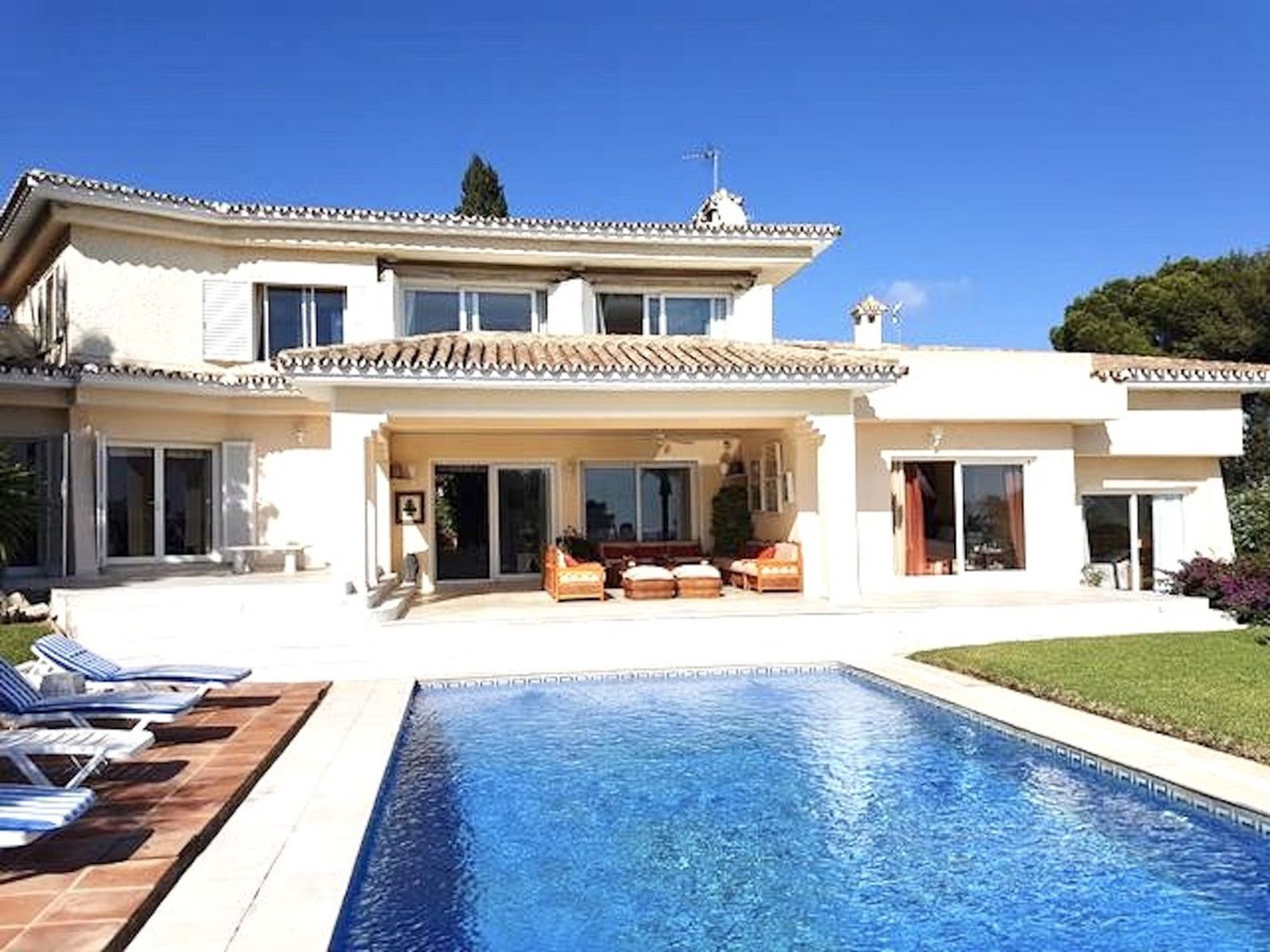 Huis in Espinosa de los Monteros, Castille-Leon 12243402