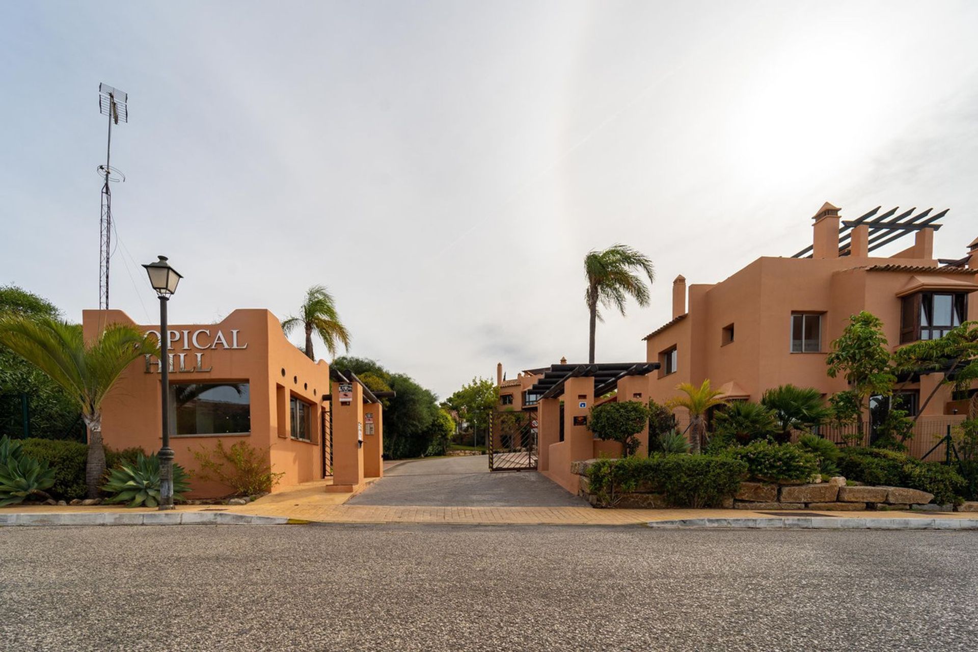 House in Urbanización Riviera Sol, Andalucía 12243539