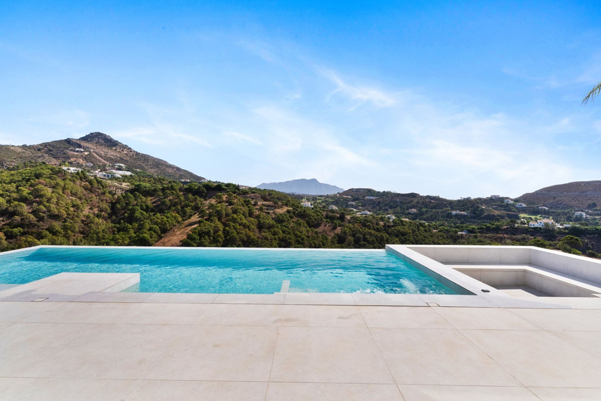 House in Benahavís, Andalusia 12246535