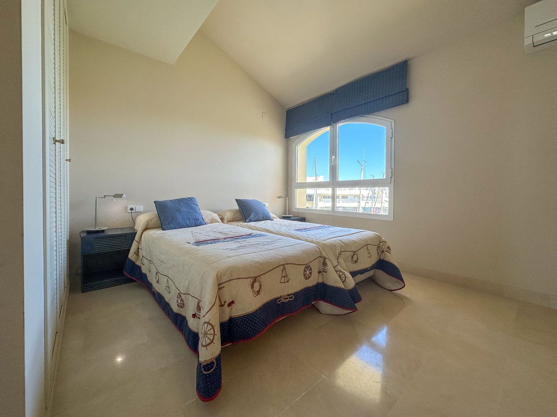 Condominio en Benalmádena, Andalusia 12246540