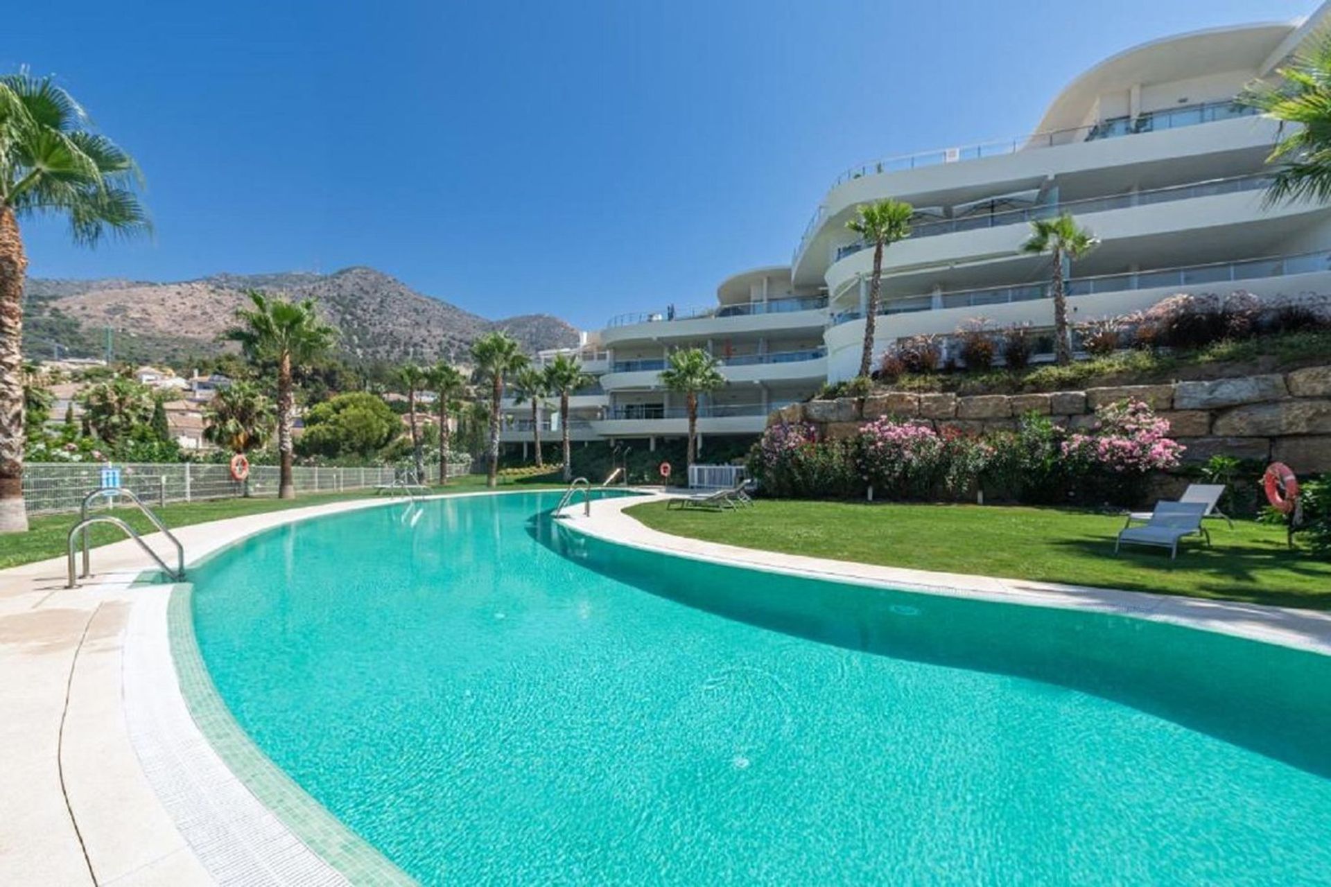 Condominio nel Benalmádena, Andalusia 12246541