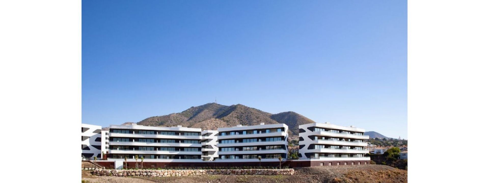 Condominium in Fuengirola, Andalusia 12246692