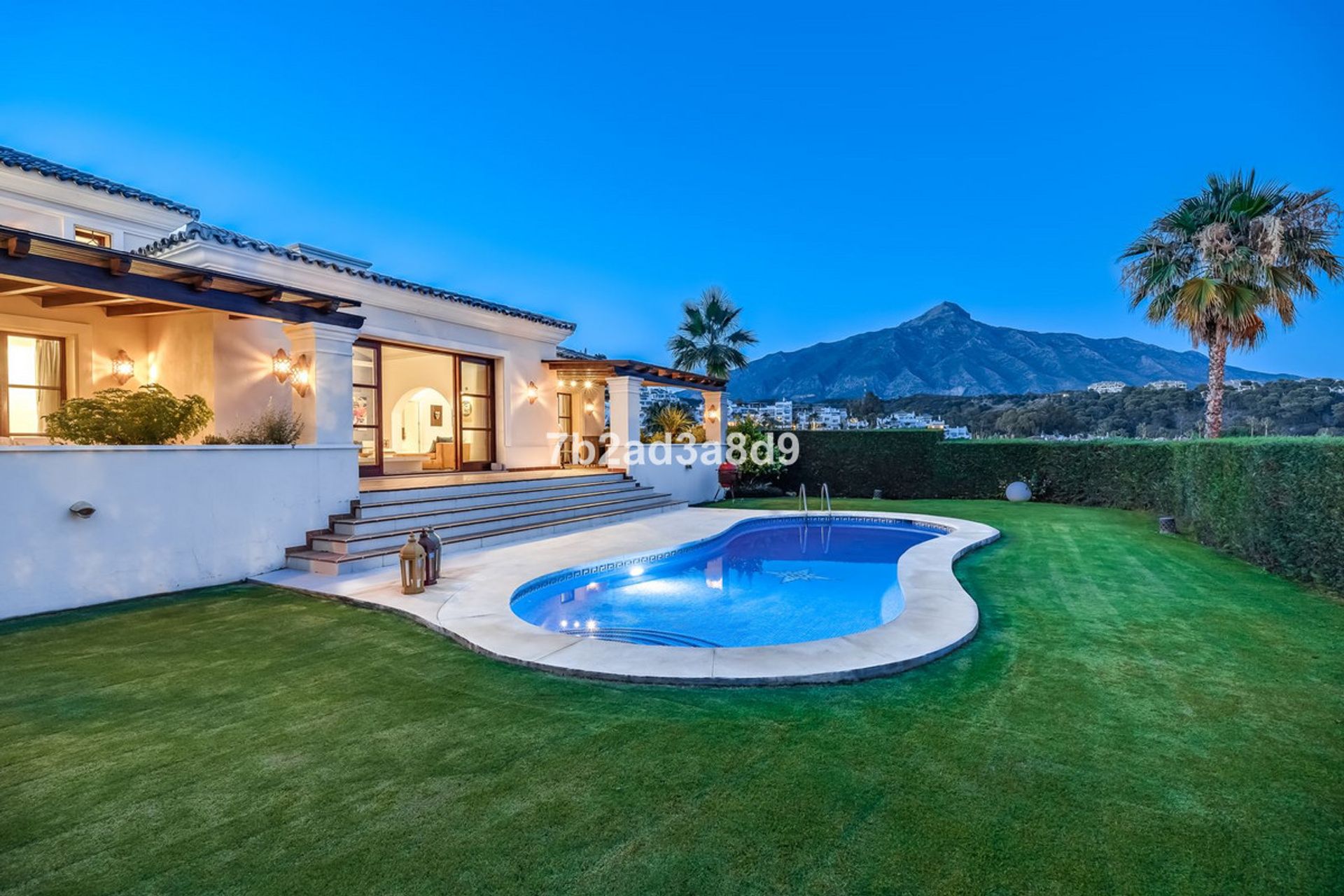 Hus i Marbella, Andalucía 12246794