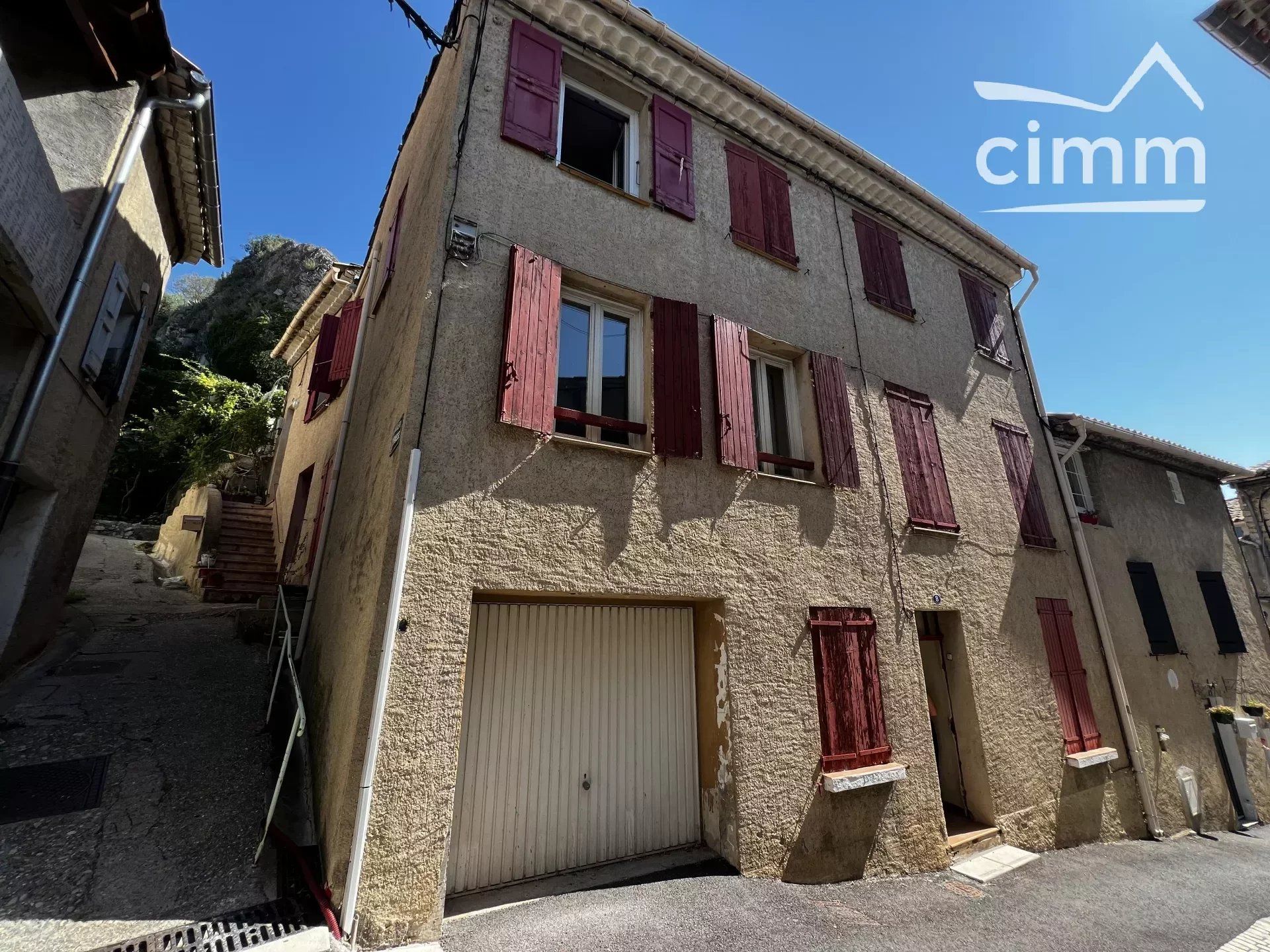 تجاري في Peyruis, Alpes-de-Haute-Provence 12248021