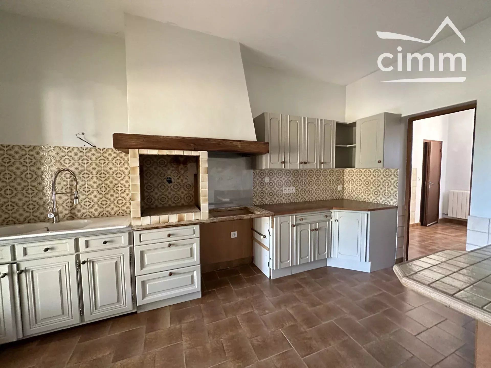 Huis in Sisteron, Provence-Alpes-Cote d'Azur 12248022