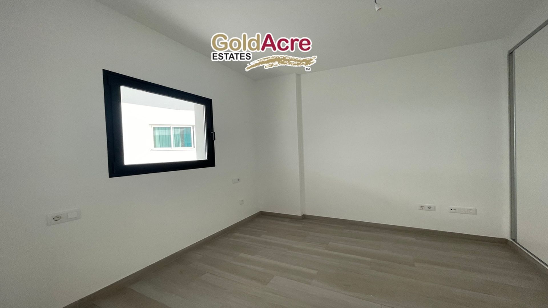 Condominium in Corralejo, Canarias 12250224