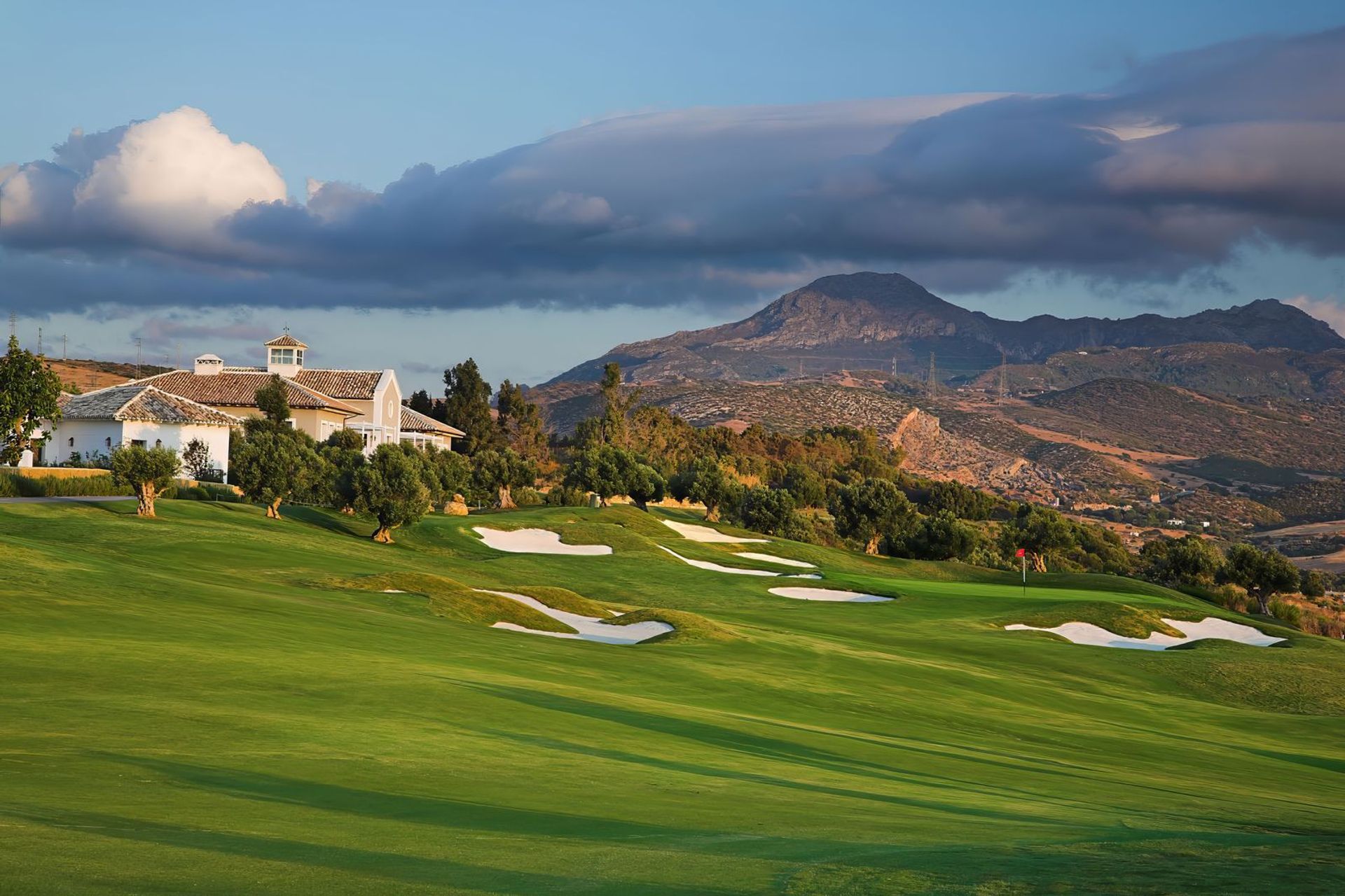 Kondominium di Puerto de la Duquesa, Andalusia 12250516