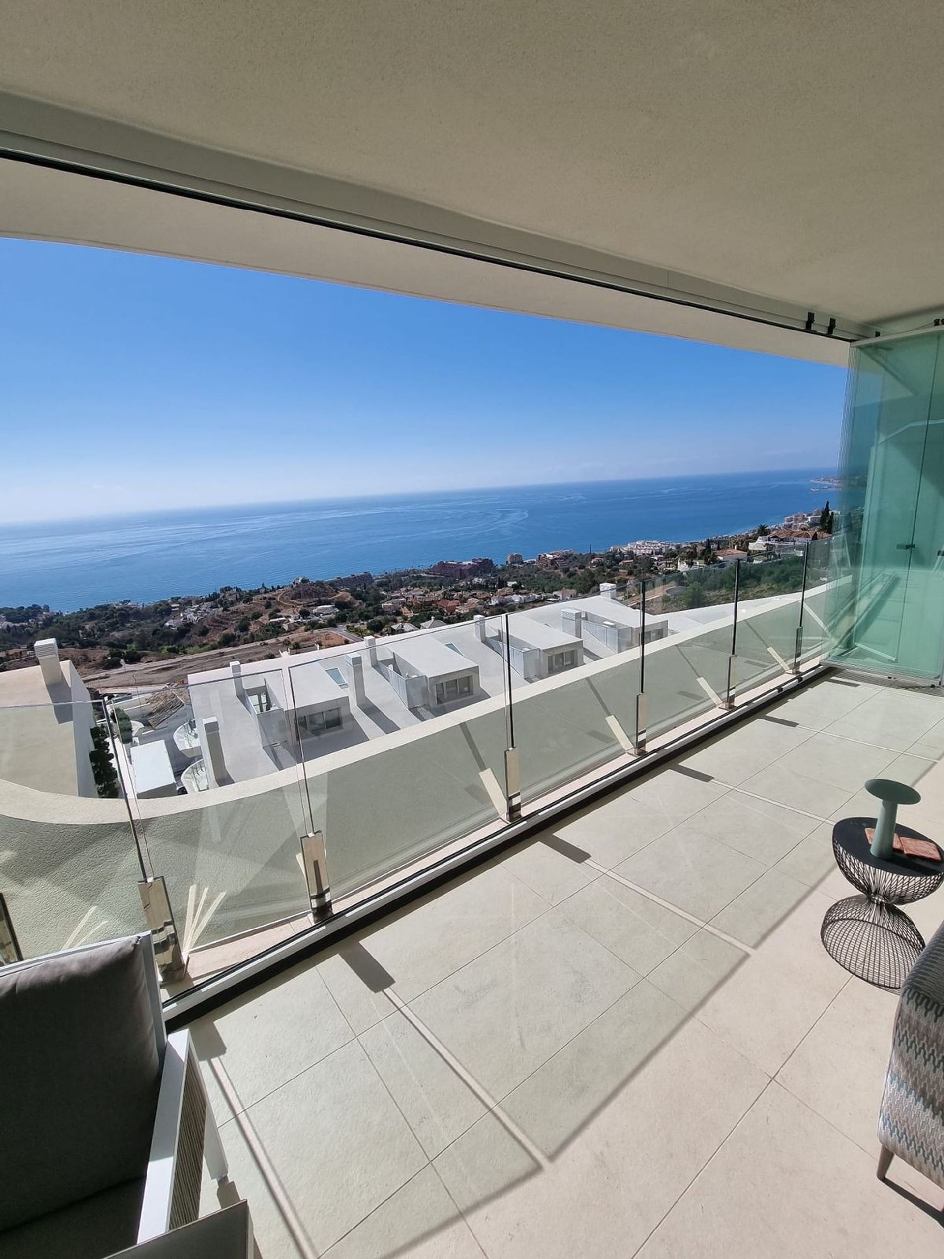 Condominio nel Benalmádena, Andalusia 12250732