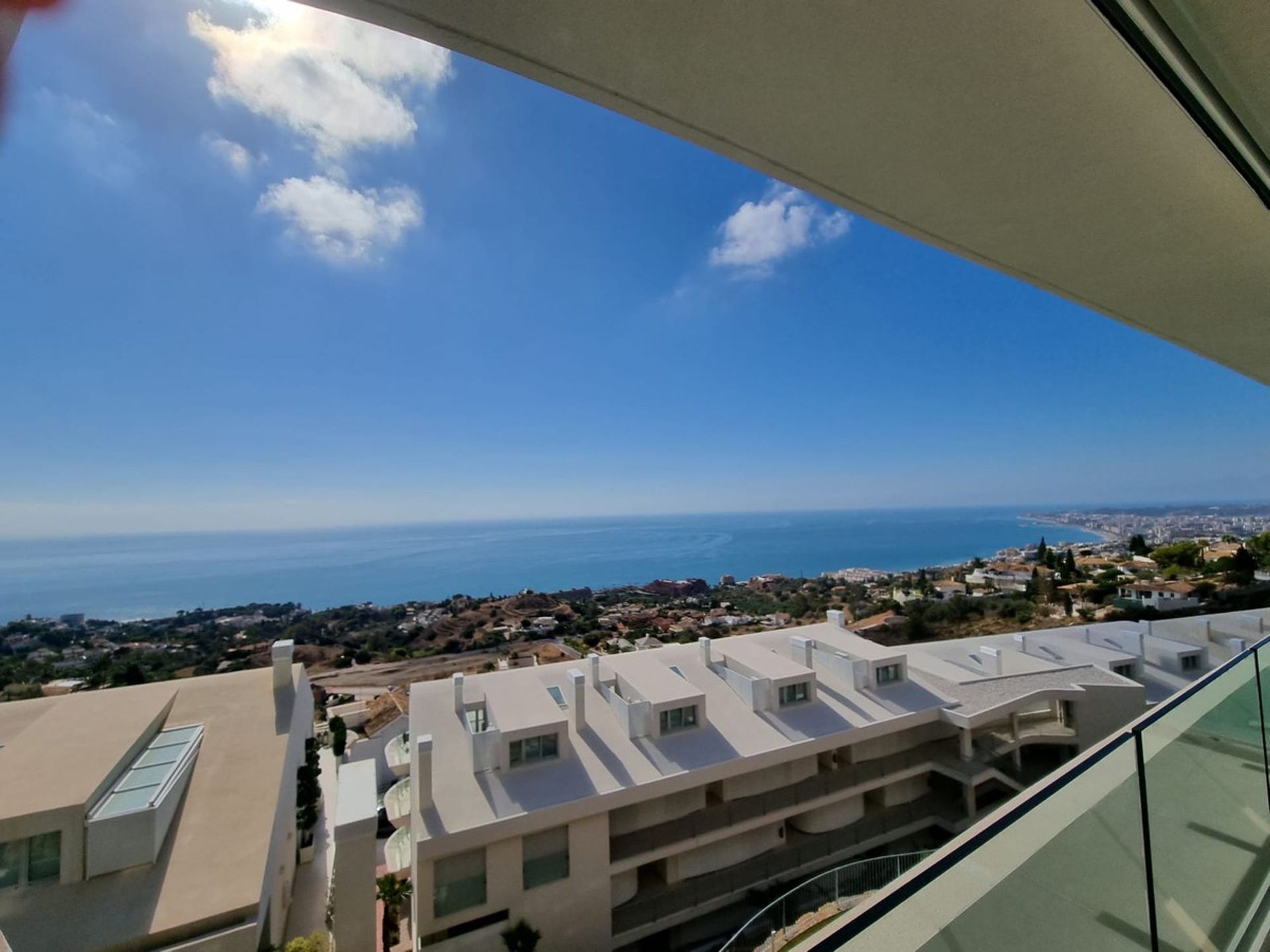 Condominio nel Benalmádena, Andalusia 12250732