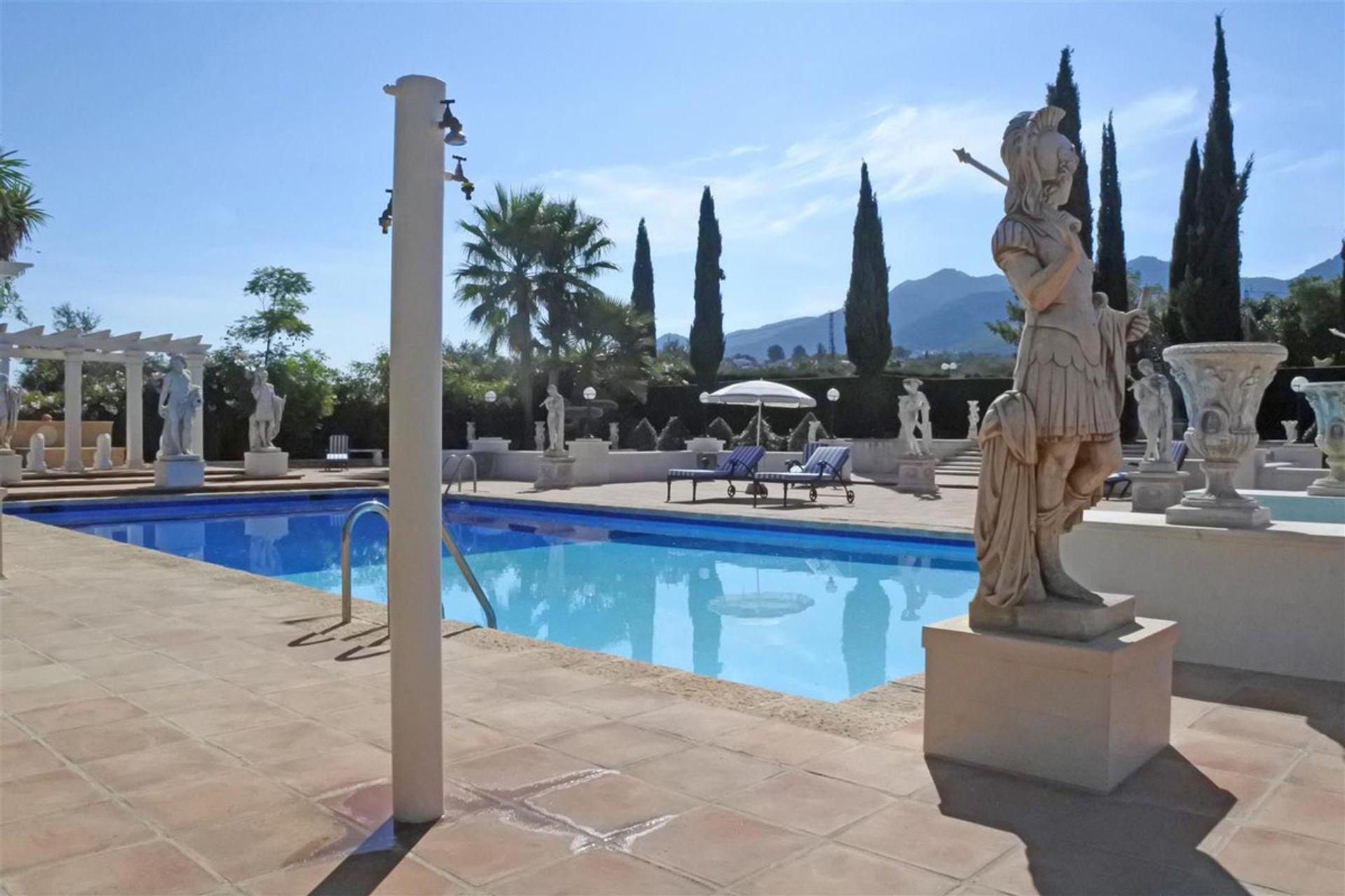 casa en Alhaurín el Grande, Andalusia 12250741