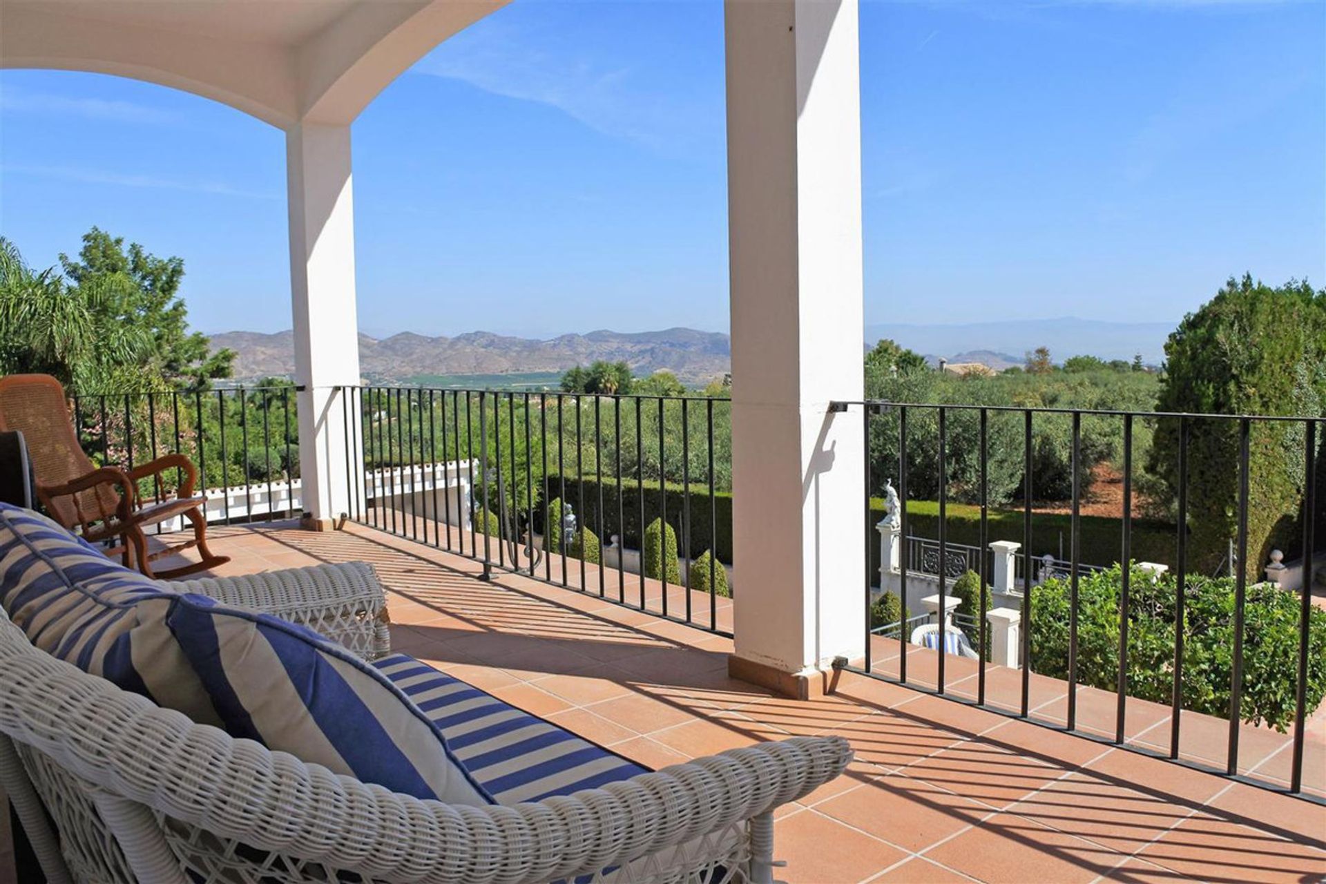 casa en Alhaurín el Grande, Andalusia 12250741