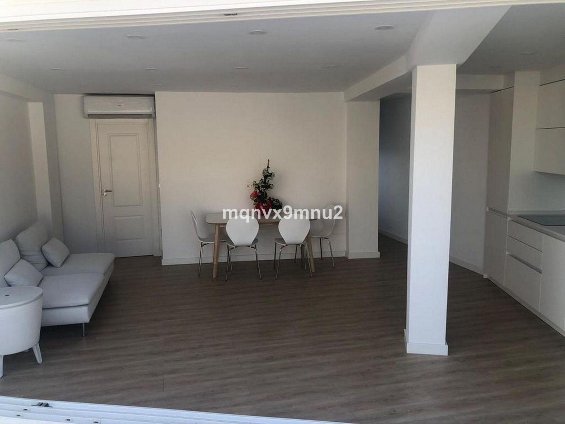 Condominio en , Andalusia 12250798