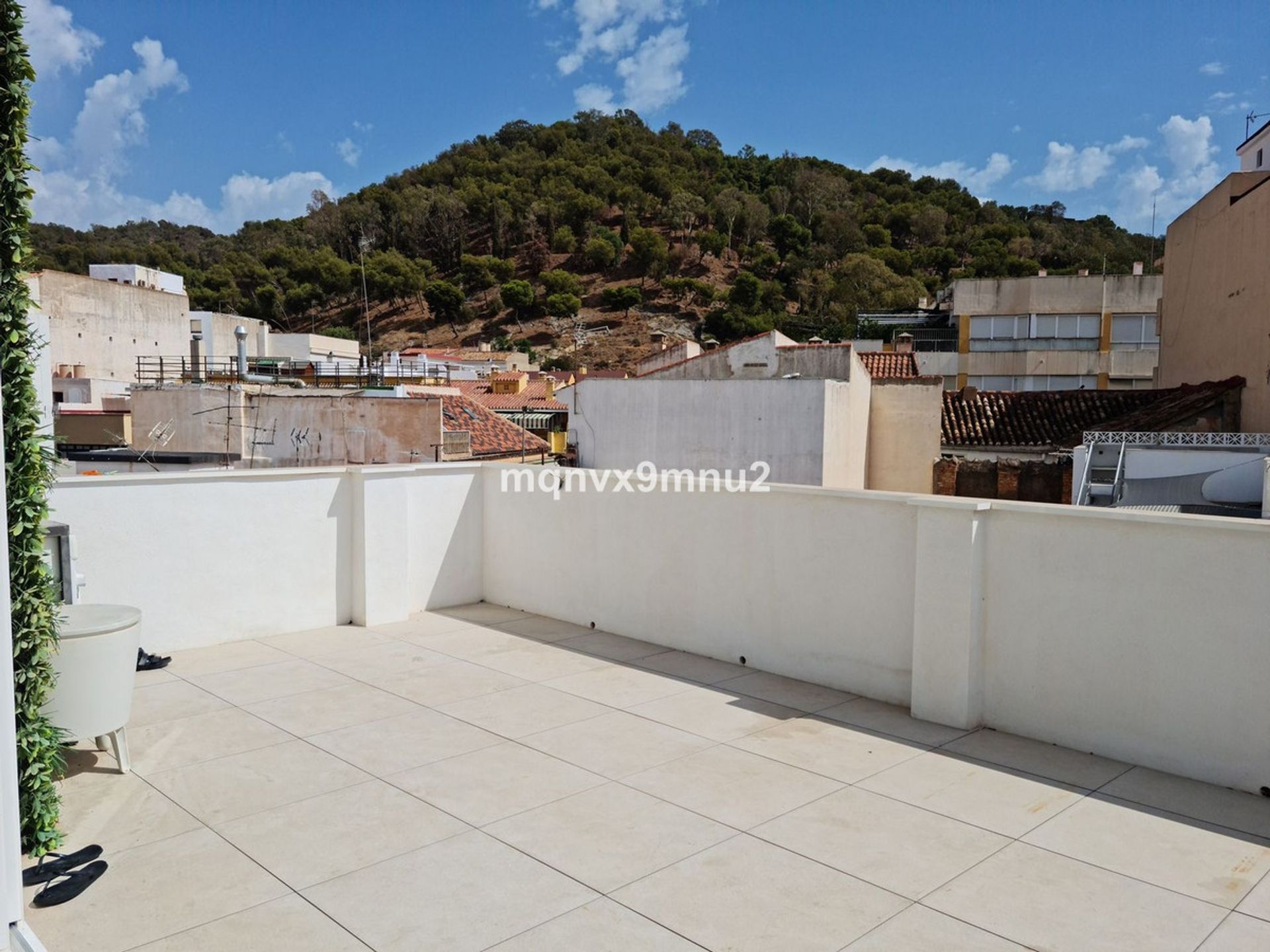 Condominio en , Andalusia 12250798