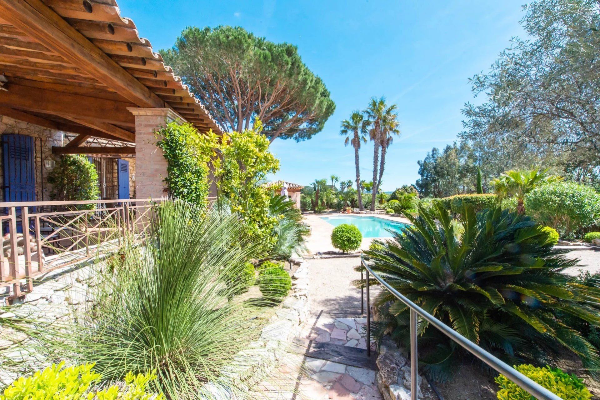 casa en Grimaud, Provenza-Alpes-Costa Azul 12251213