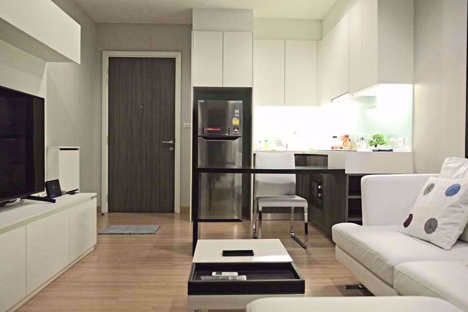 Condominium dans Descendre, Krung Thep Maha Nakhon 12252865