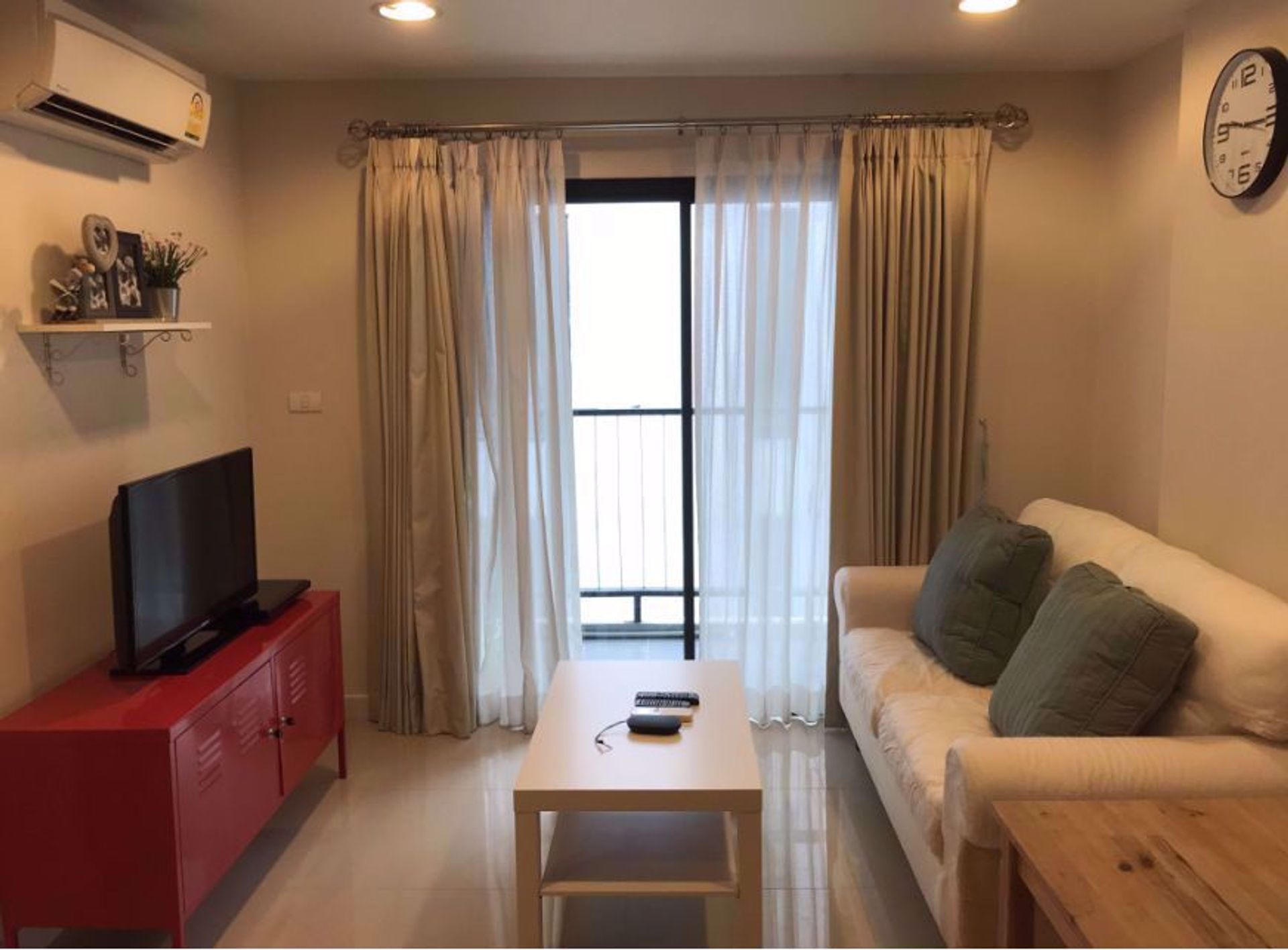 Condominium in Watthana, Krung Thep Maha Nakhon 12252869