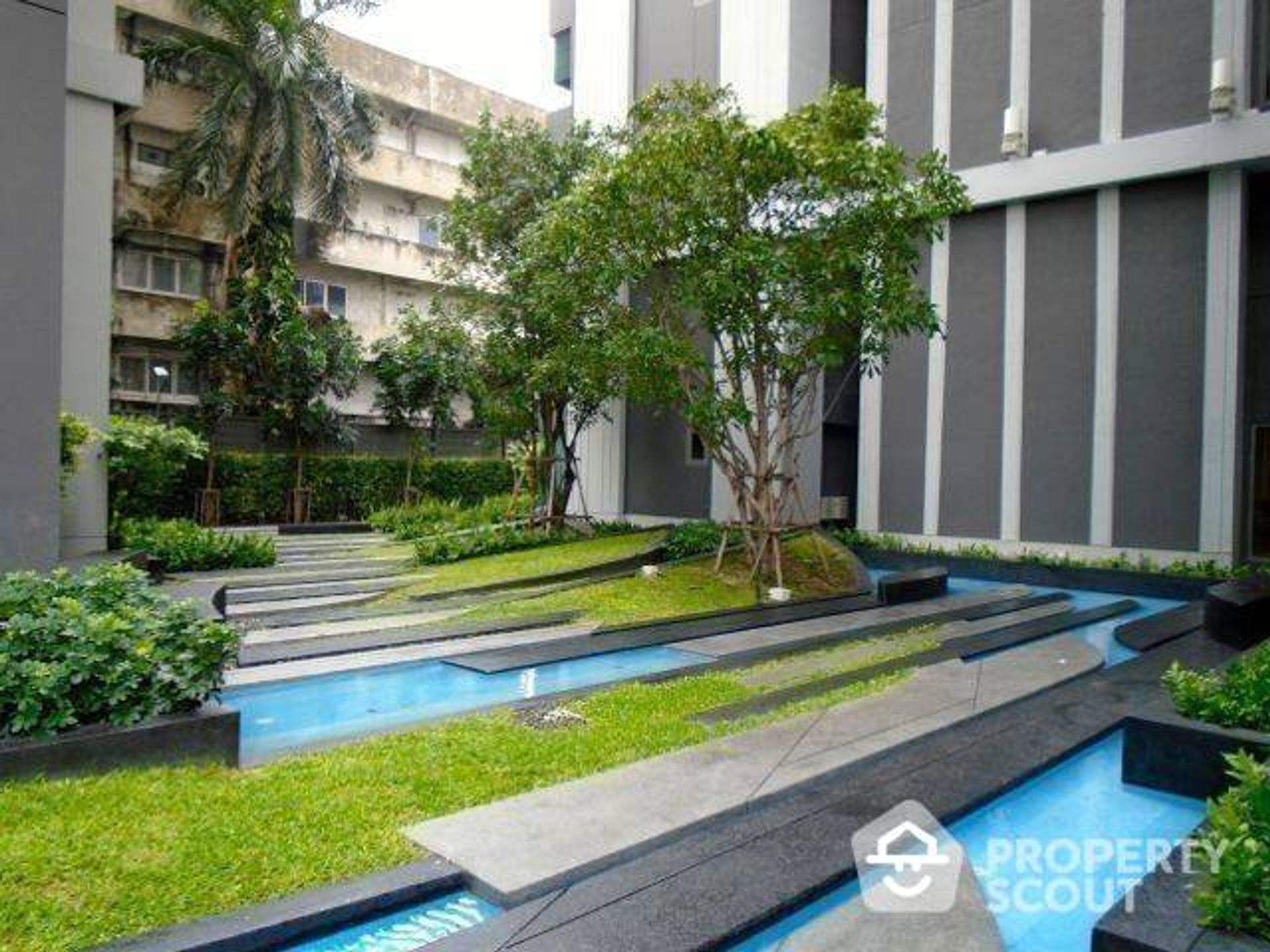 Condominium in , Krung Thep Maha Nakhon 12253170