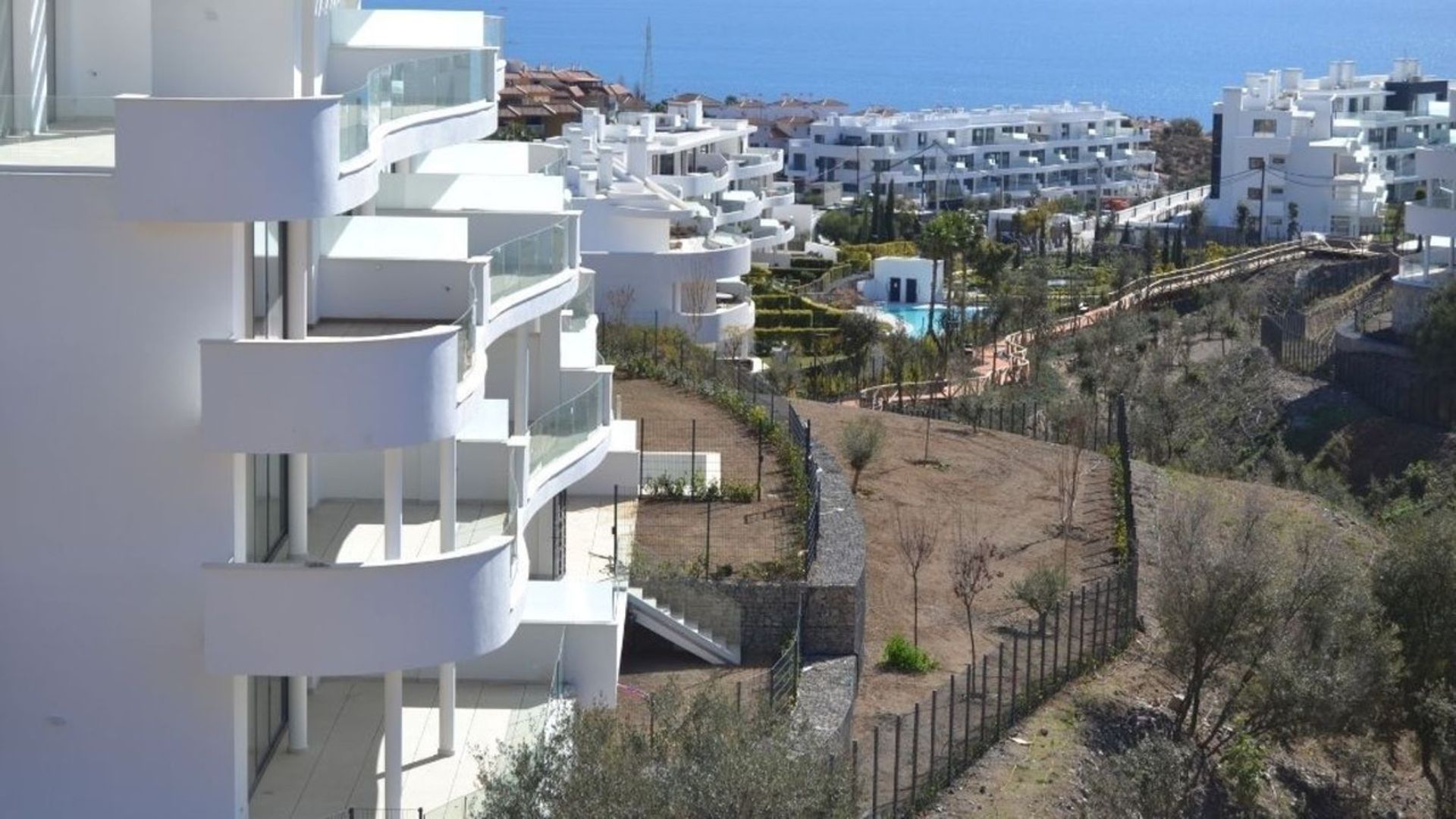 Condominium dans Fuengirola, Andalusia 12254130