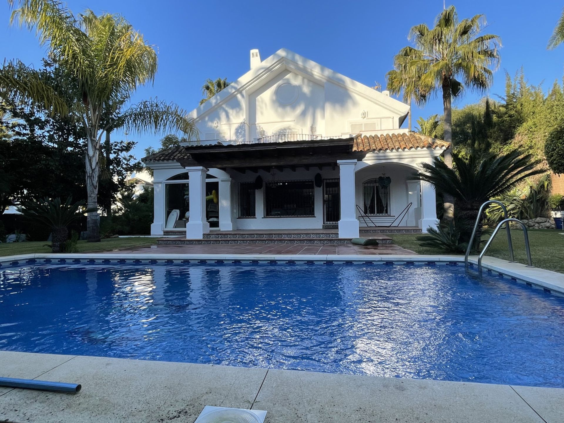 Rumah di Marbella, Andalucía 12254161