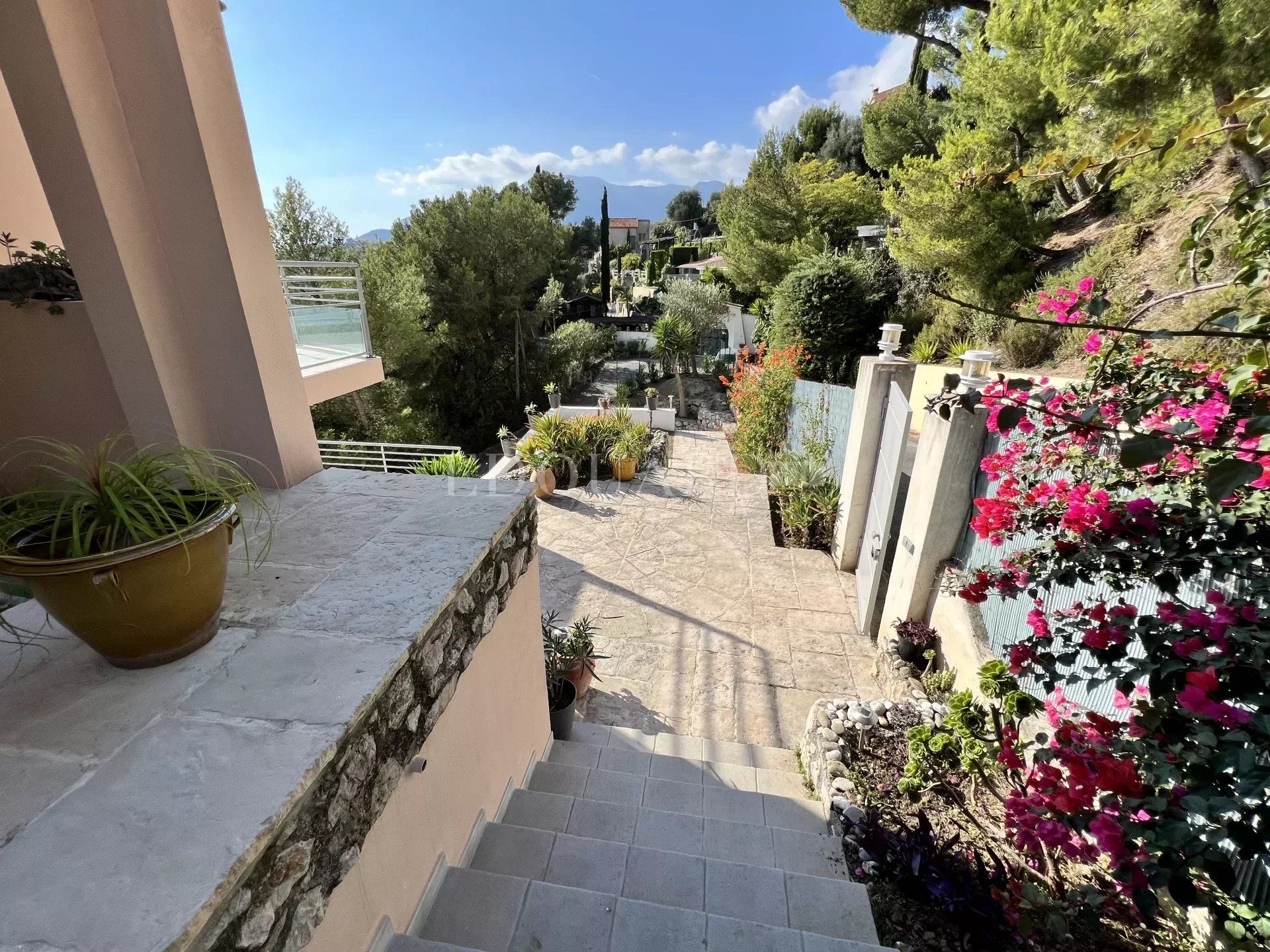 Haus im Menton, Alpes-Maritimes 12255485