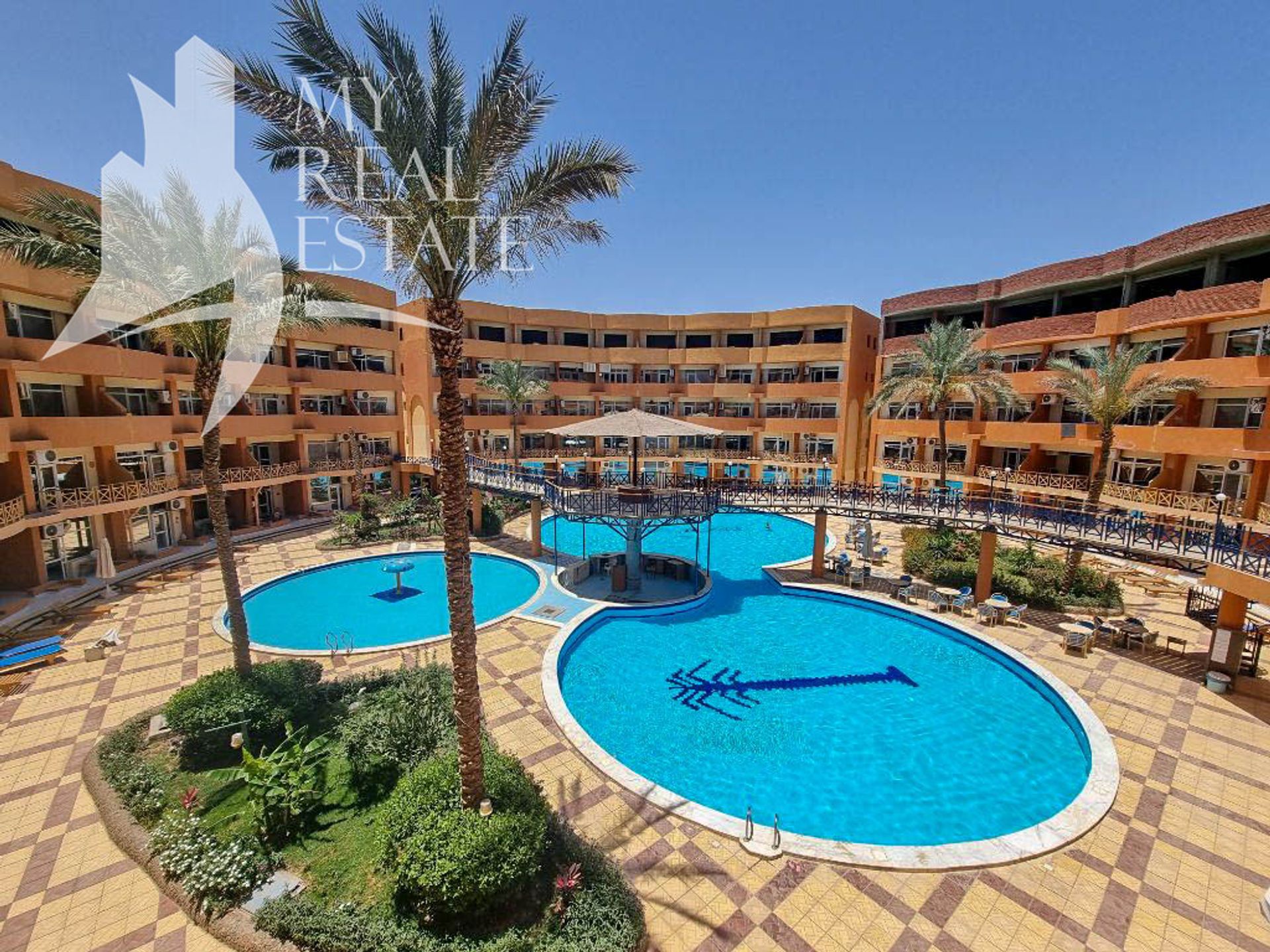 Condominium dans Al Ghardaqah, Al Baḩr al Aḩmar 12255743