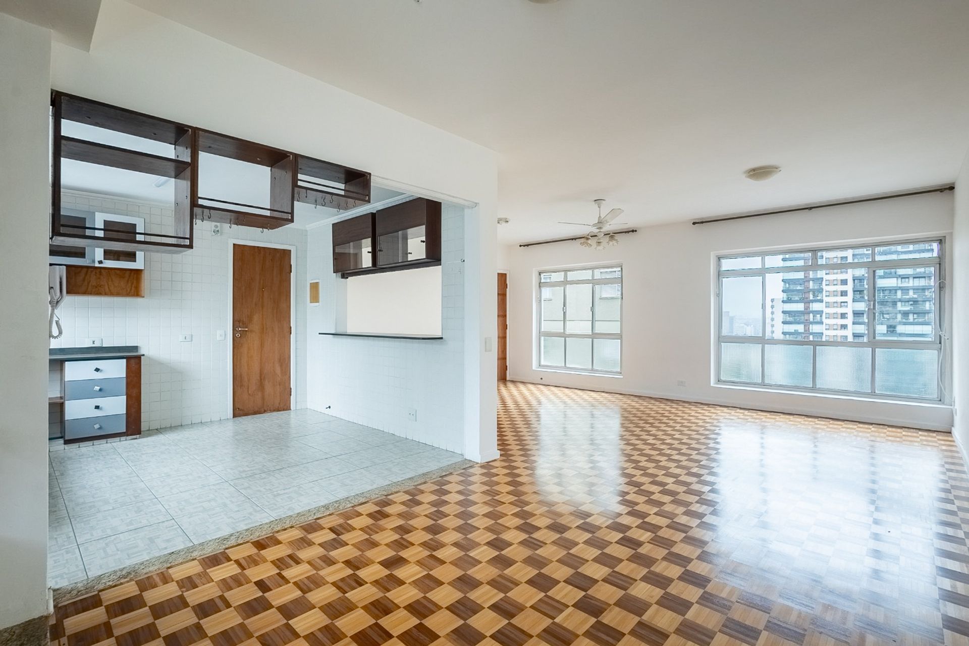 Condominium in São Paulo, Avenida Rebouças 12255801