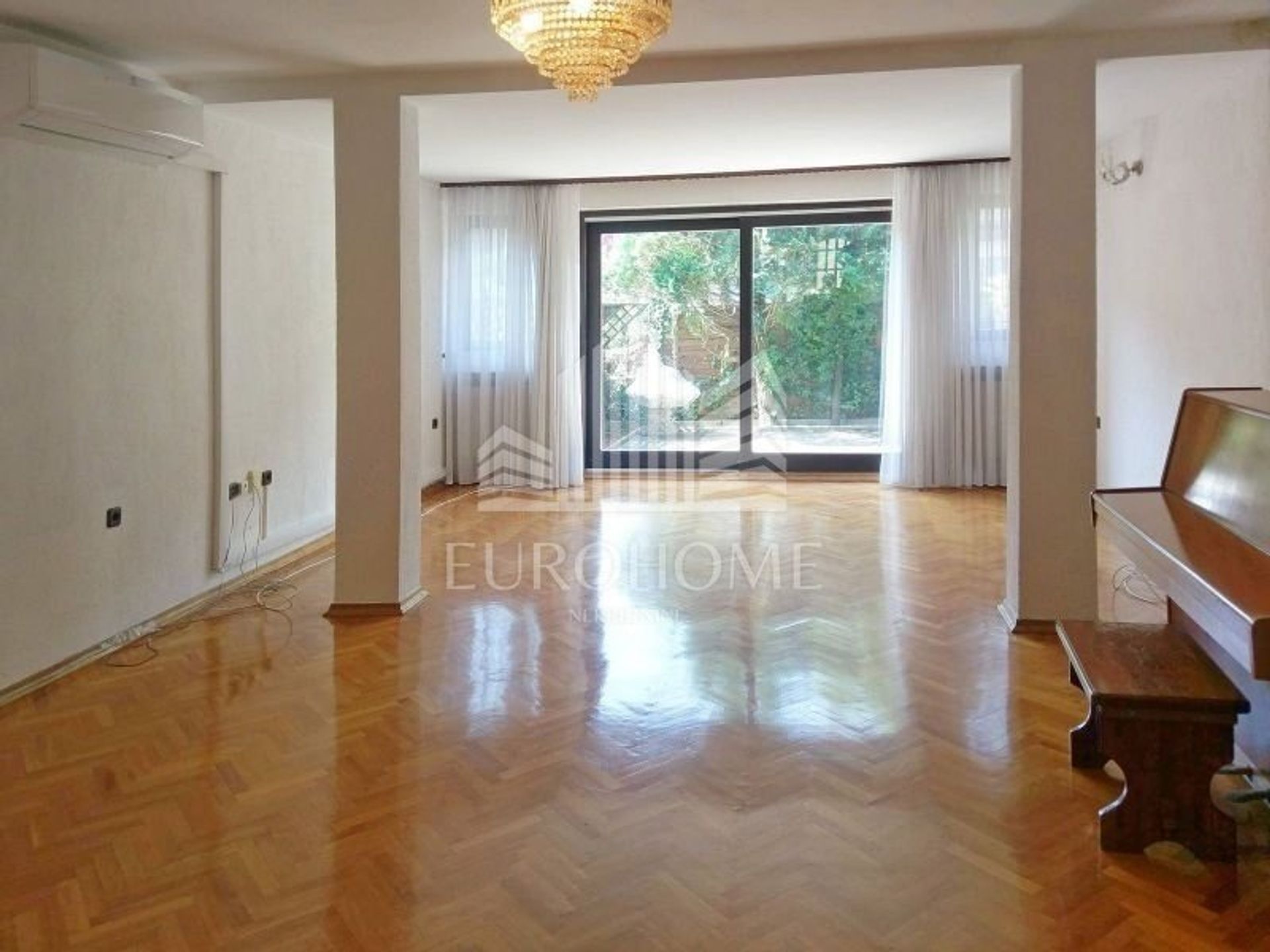 Condominio en Hrelici, Zagreb, Grad 12256431