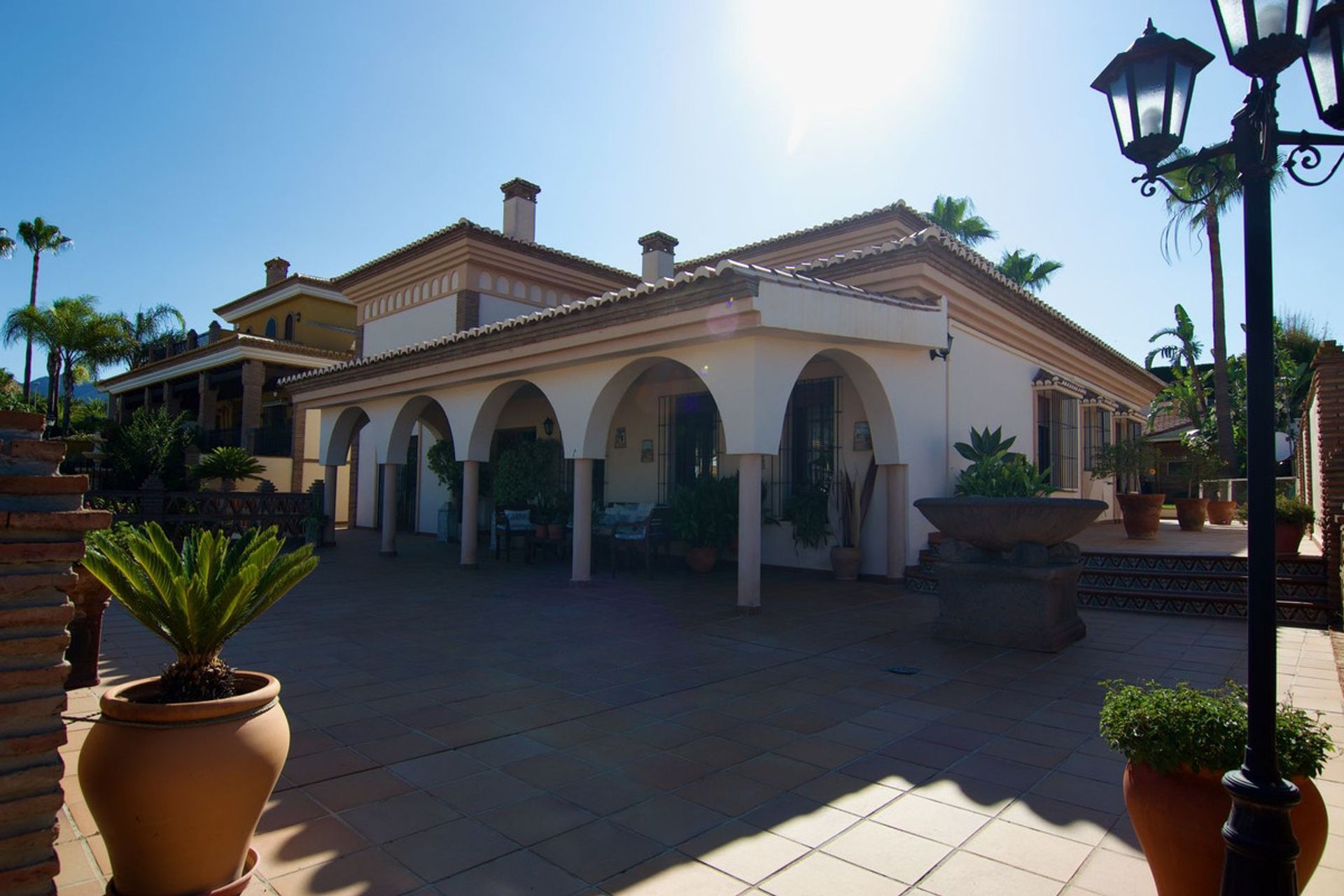 Huis in Alhaurín de la Torre, Andalusia 12257260