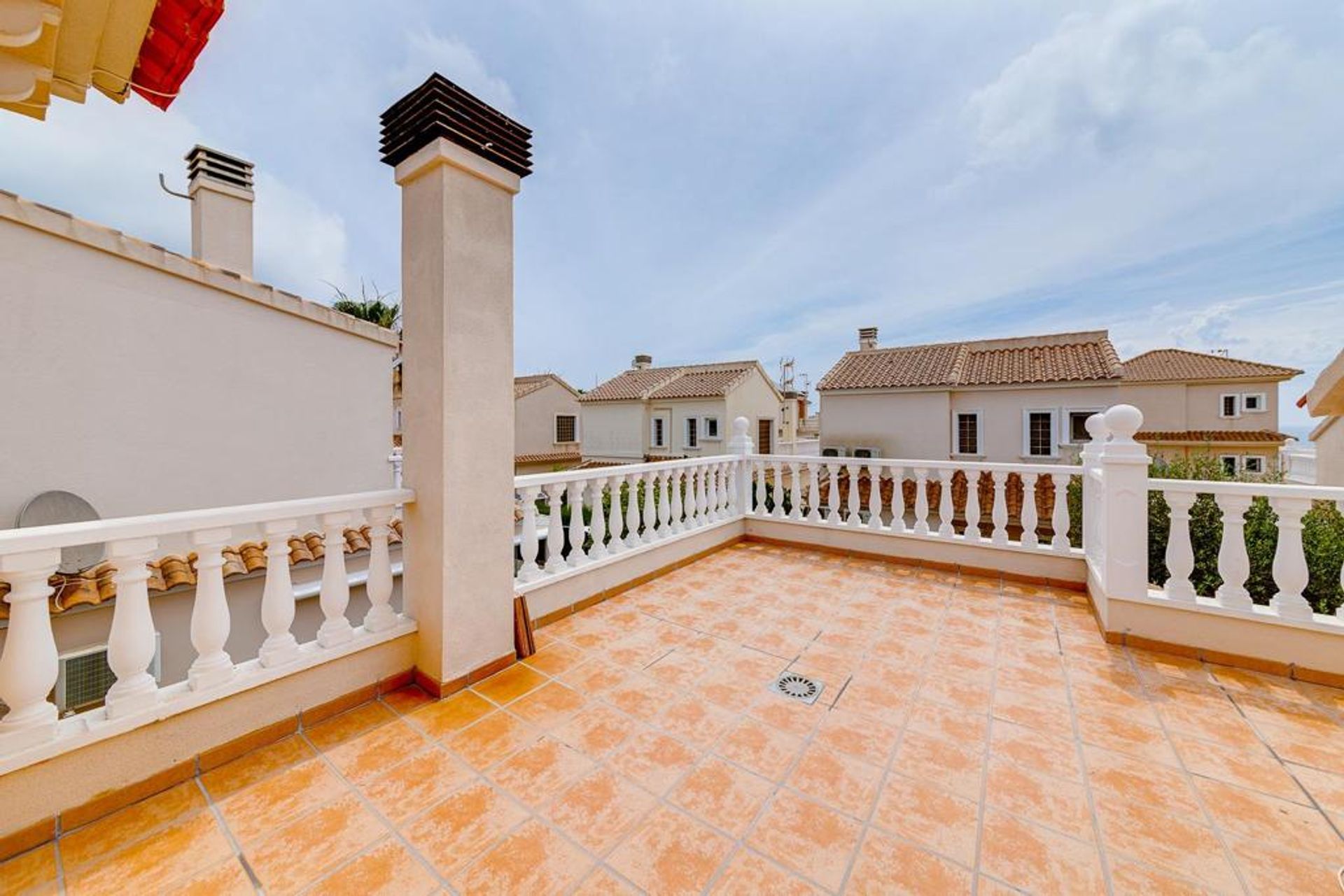 Rumah di Torrevieja, Valencian Community 12257536