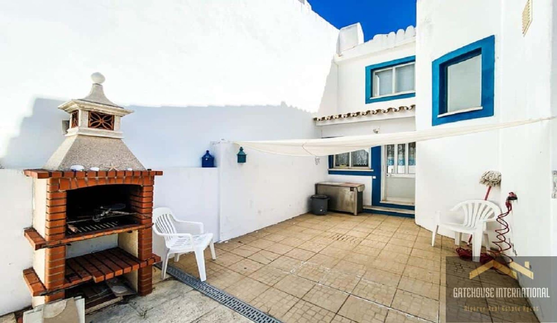 House in Salema, Faro 12257540