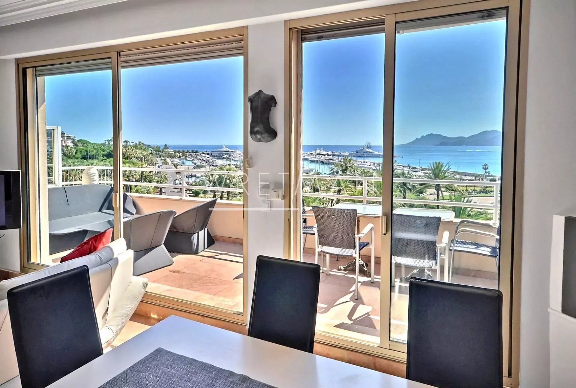 Condominium dans Cannes, Provence-Alpes-Côte d'Azur 12258551