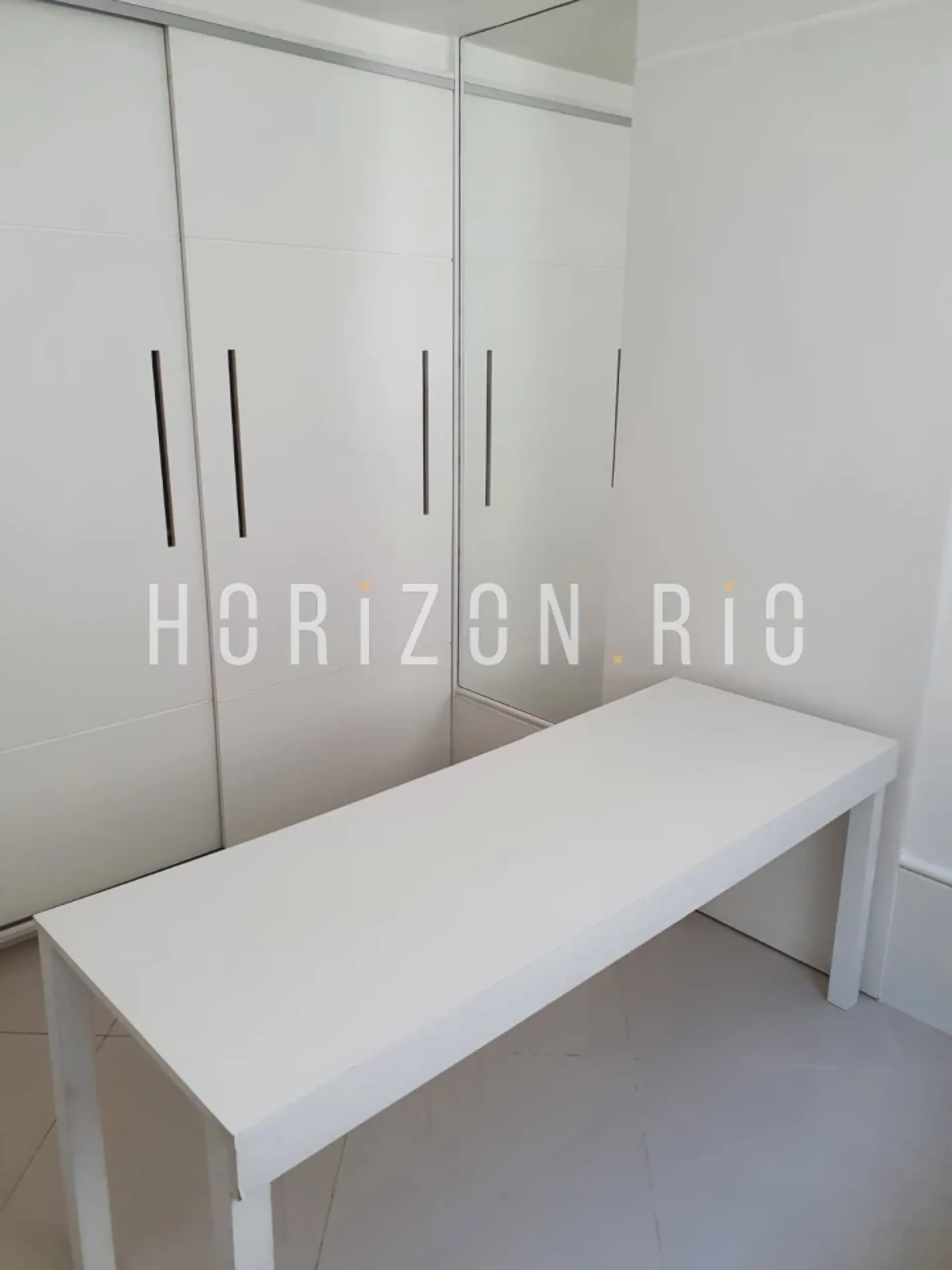 Hus i , State of Rio de Janeiro 12259002