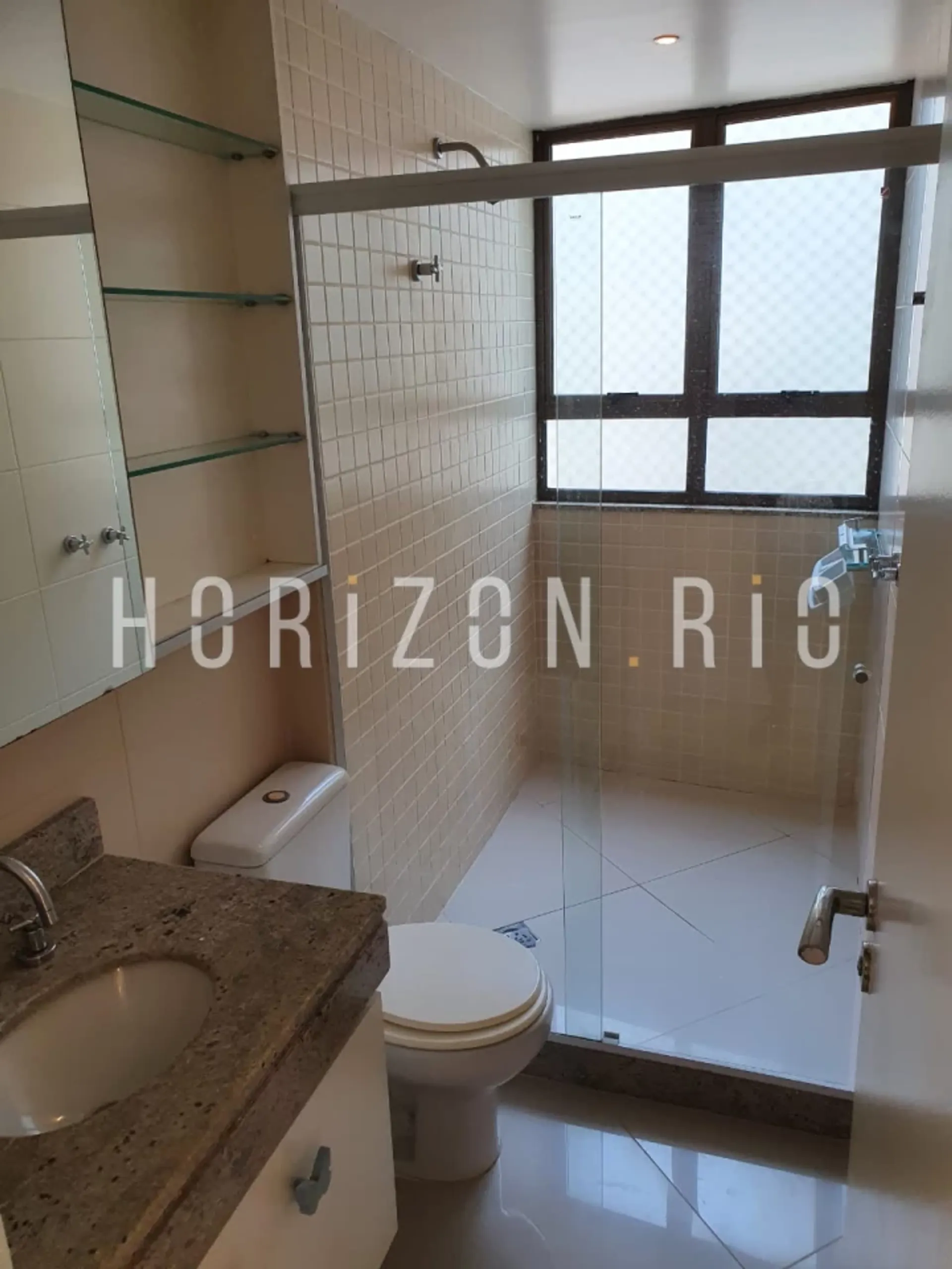 Hus i , State of Rio de Janeiro 12259002