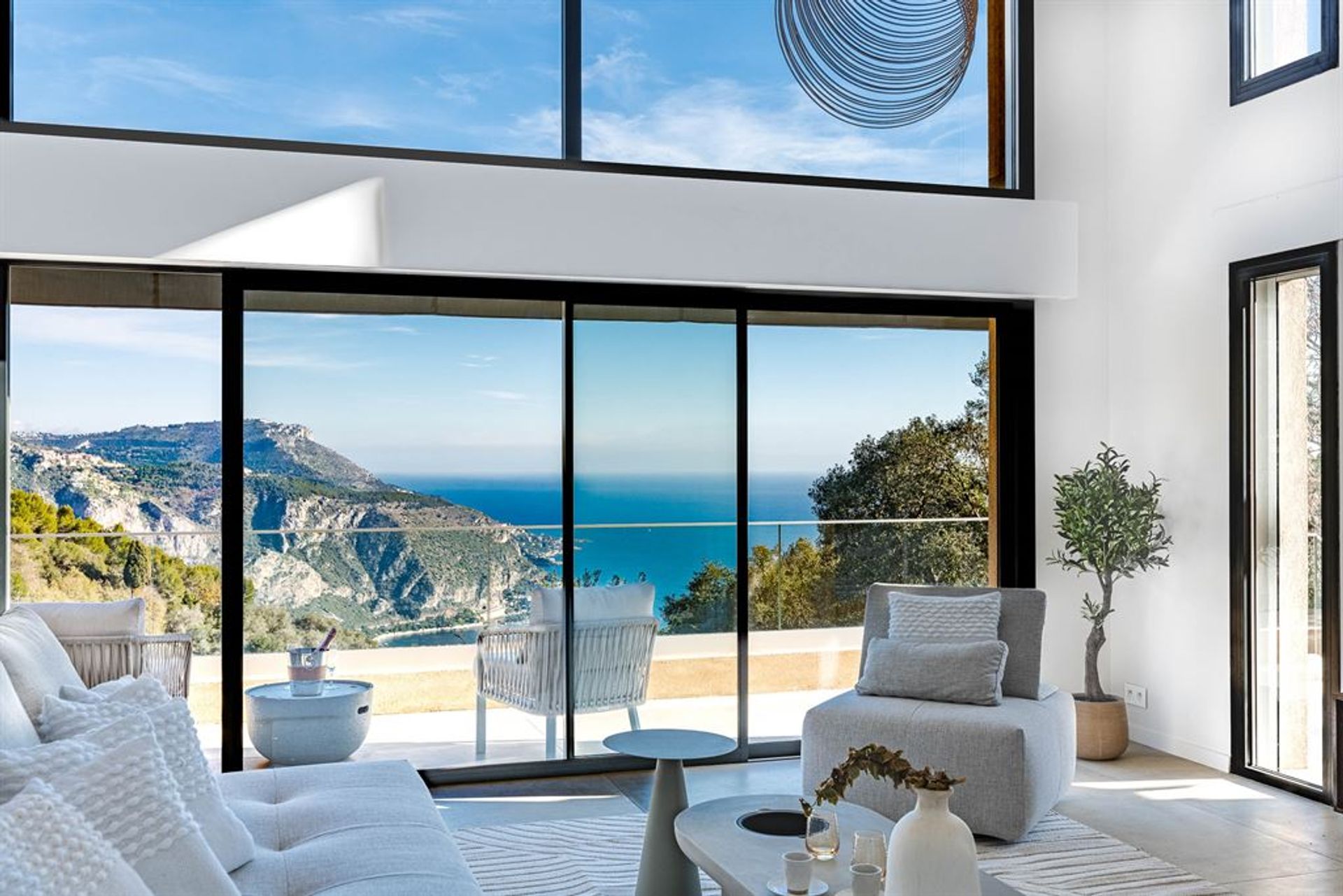 Rumah di Villefranche-sur-Mer, Provence-Alpes-Cote d'Azur 12259475