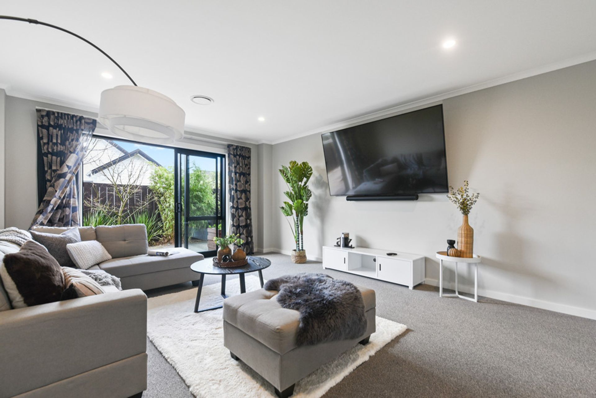 Condominium in Hamilton, Waikato 12260878