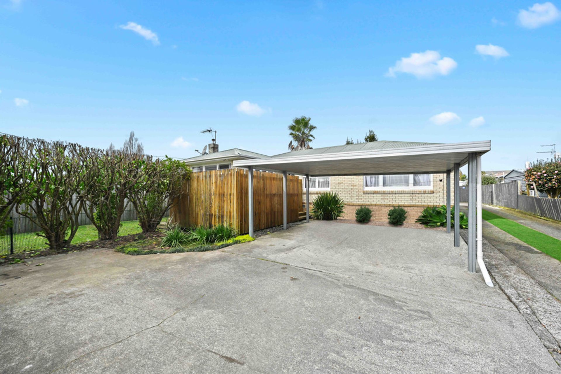 Condominio nel Hamilton, Waikato 12260949