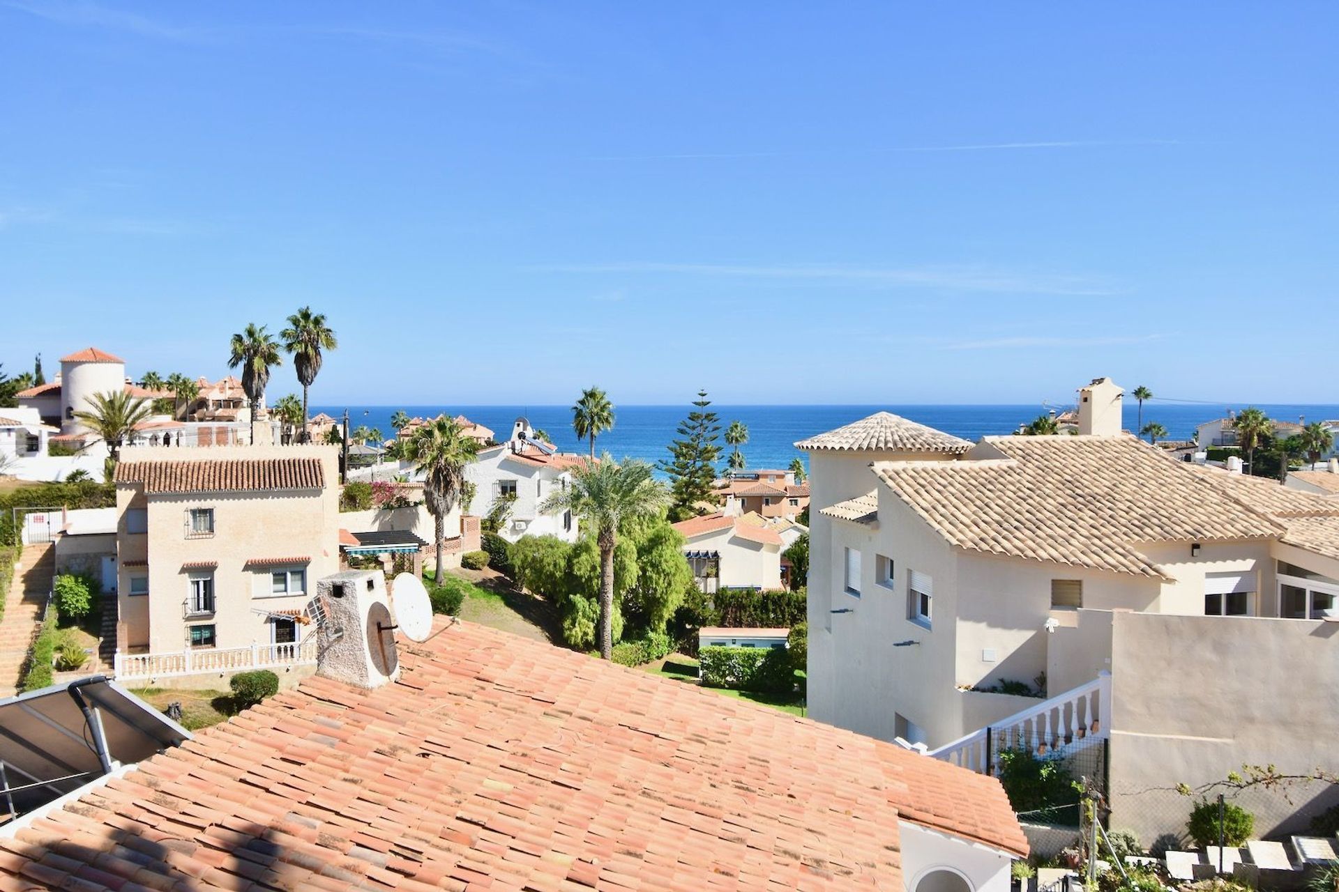 Talo sisään Las Lagunas de Mijas, Andalucía 12261326