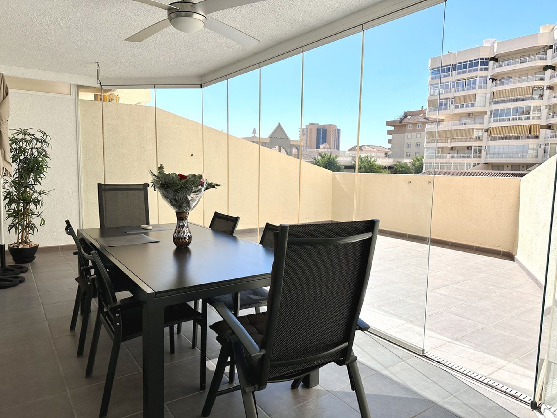 Condominium in Fuengirola, Andalucía 12261566