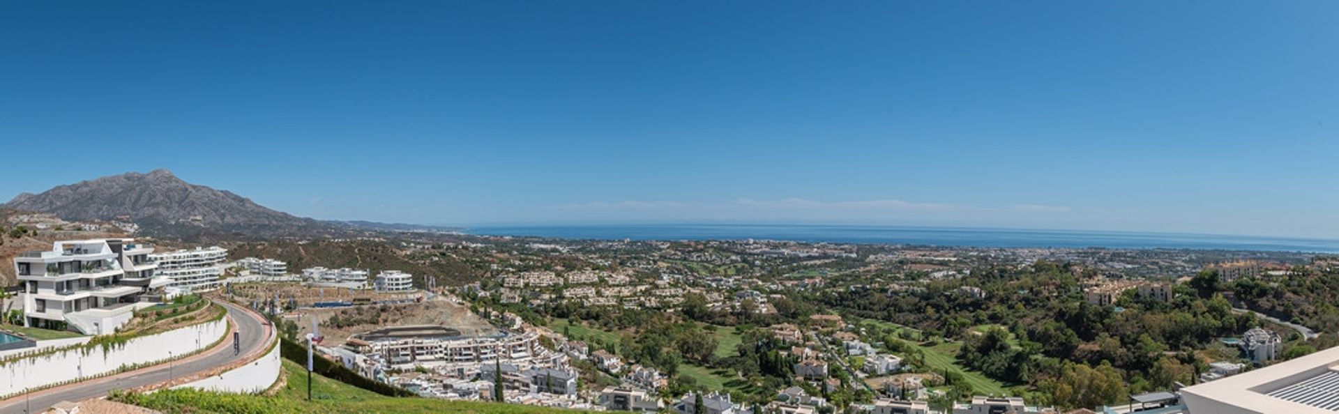 عمارات في Benahavís, Andalusia 12261597