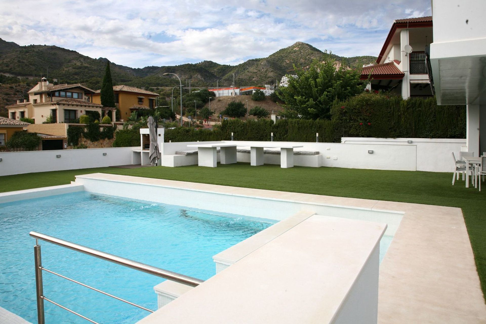 Casa nel Benalmádena, Andalusia 12261607