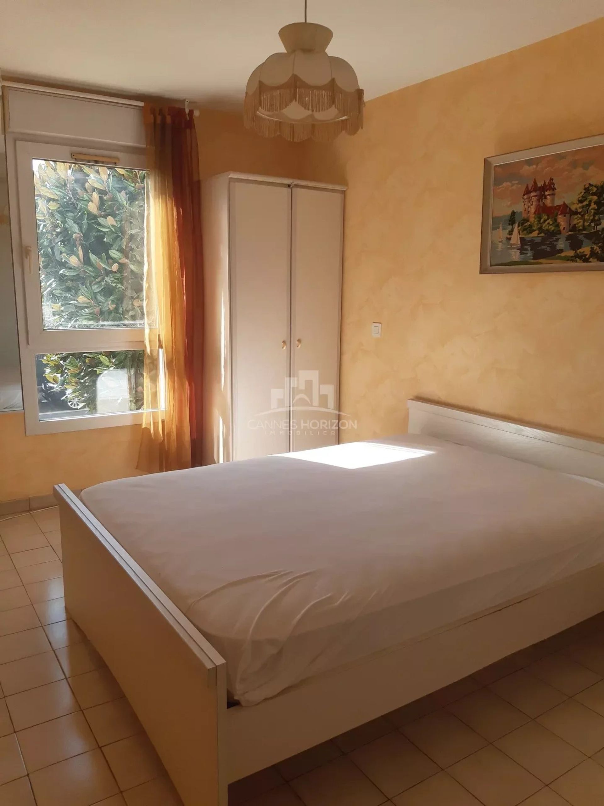 Residenziale nel Cannes-la-Bocca, Alpes-Maritimes 12263245